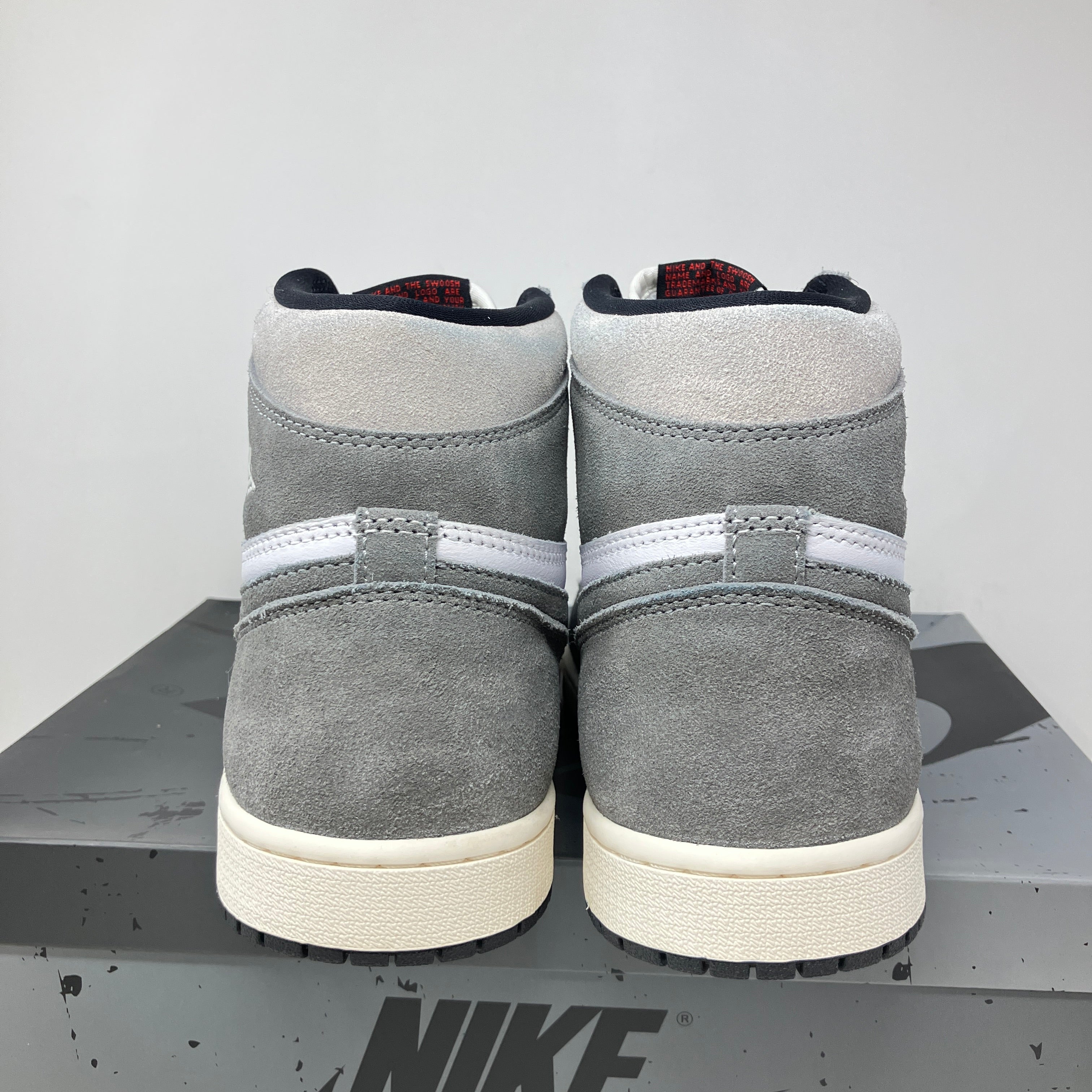 Jordan 1 Retro High OG Washed Black