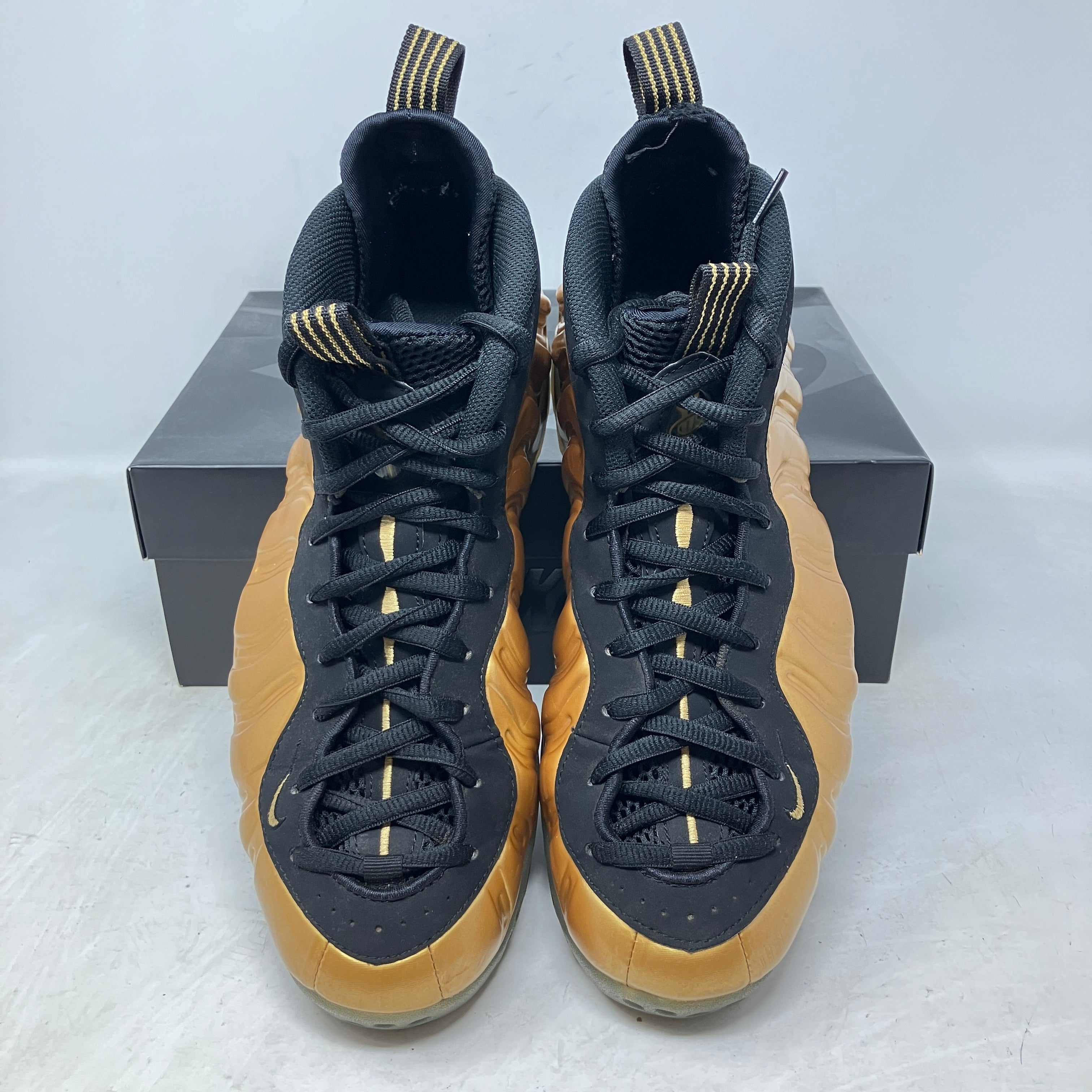 Nike Air Foamposite One Metallic Gold