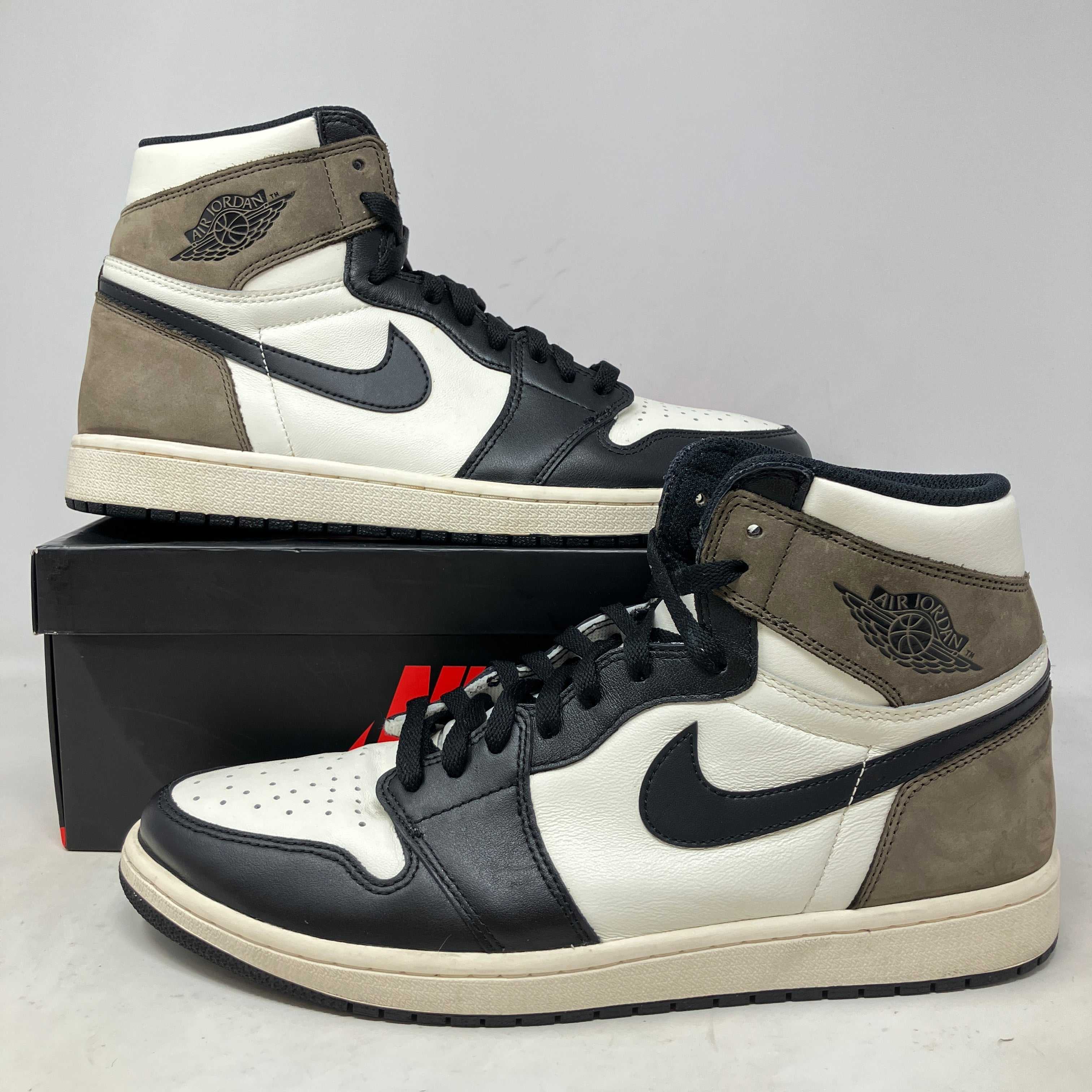 Jordan 1 Retro High Dark Mocha