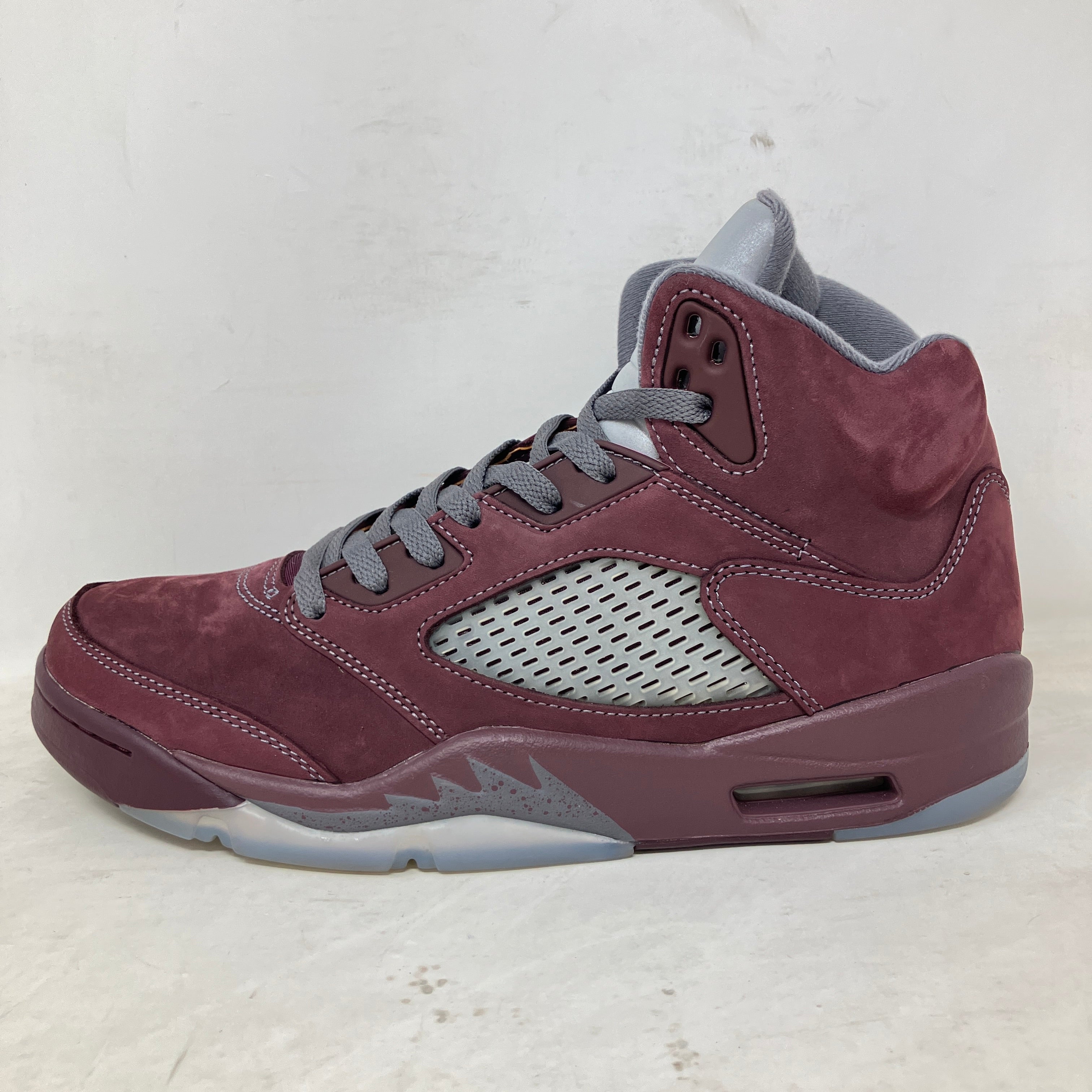 Jordan 5 Retro Burgundy (2023)