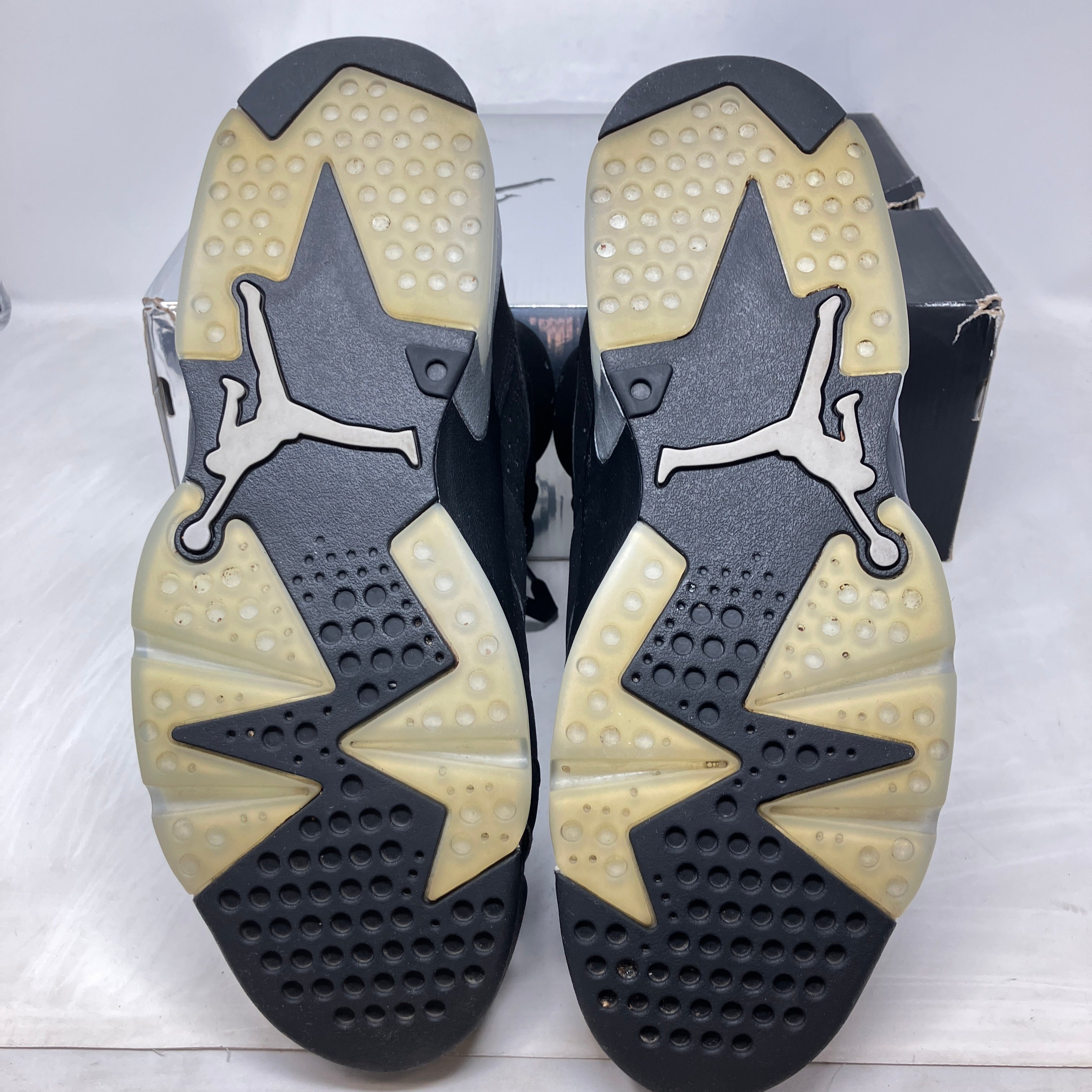 Jordan 6 Retro Chrome