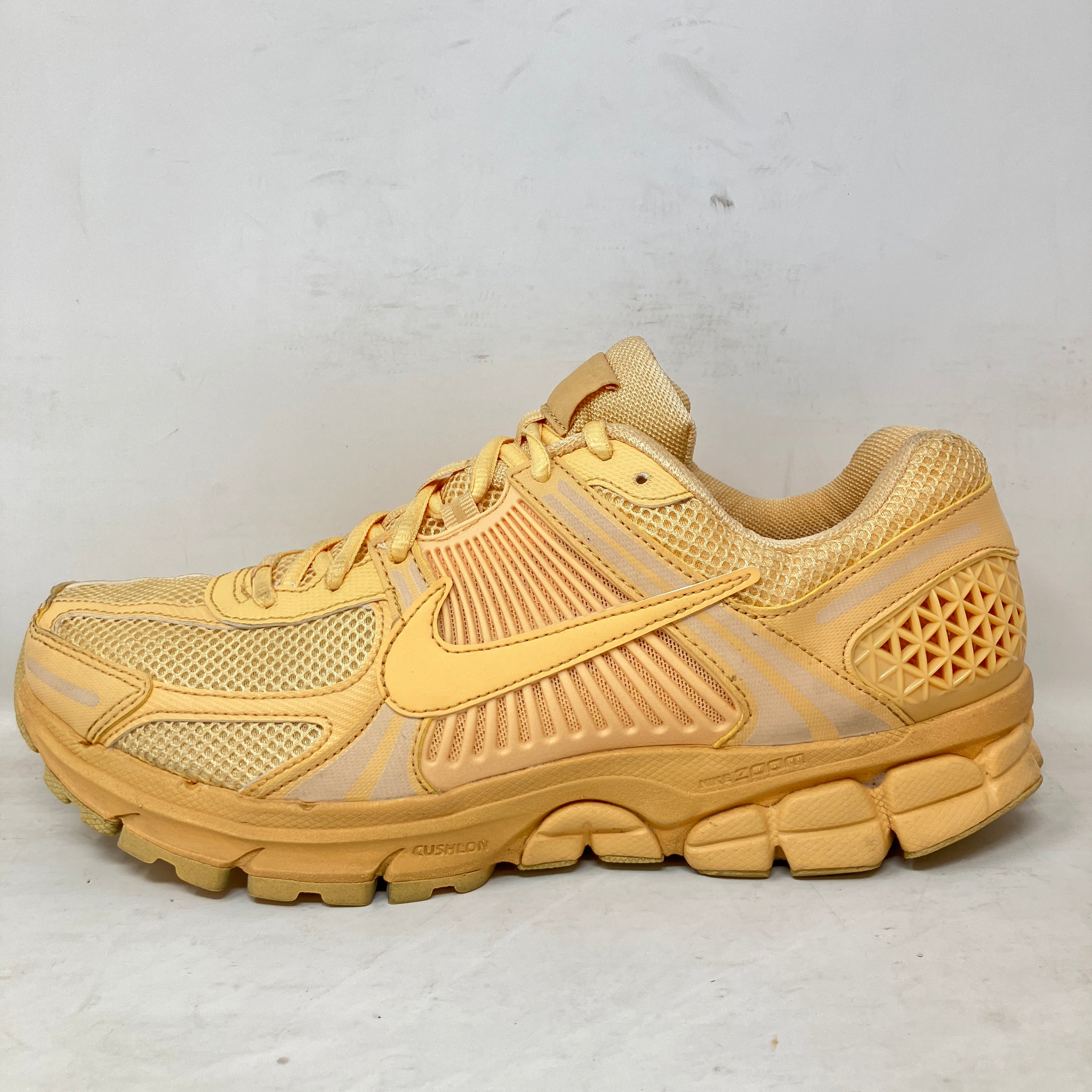 Nike Zoom Vomero 5 Celestial Gold