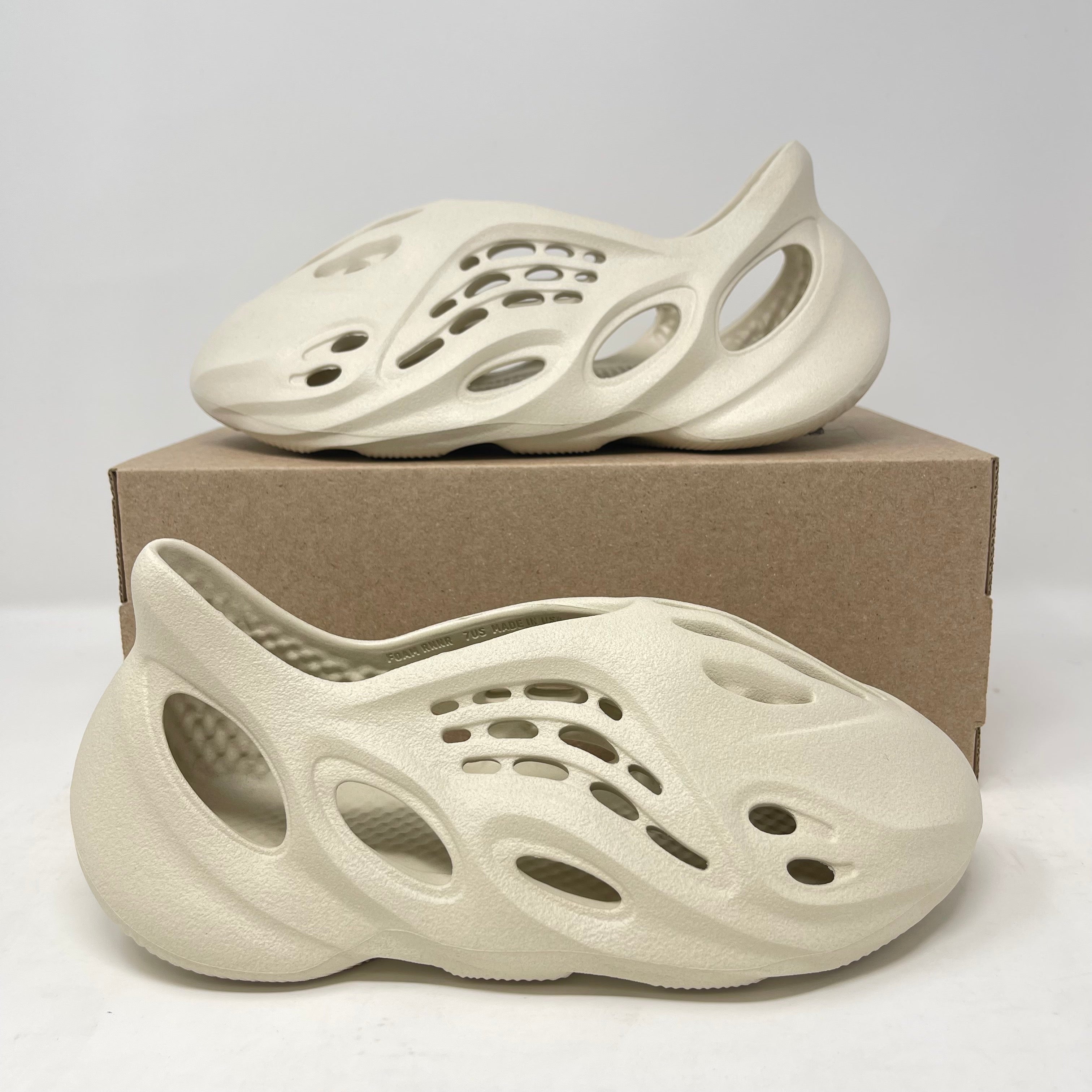adidas Yeezy Foam RNNR Sand