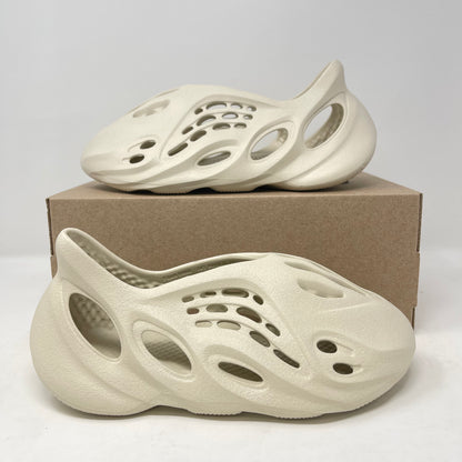 adidas Yeezy Foam RNNR Sand