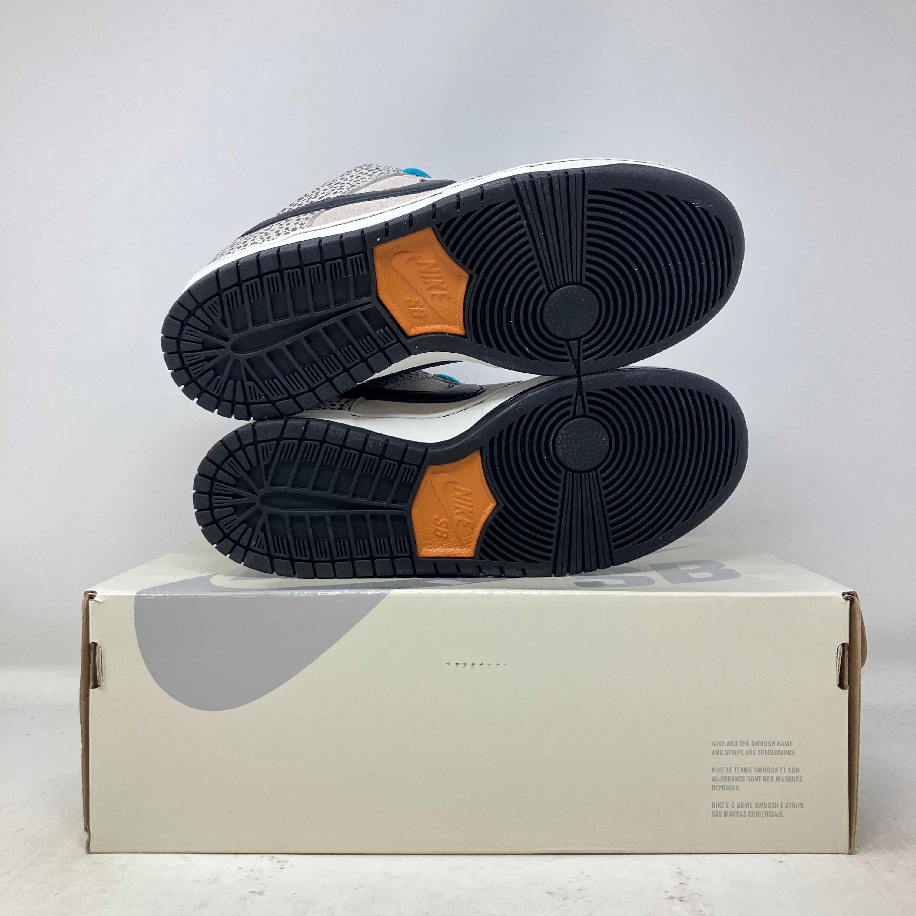 Nike SB Dunk Low Electric Pack Olympic Safari