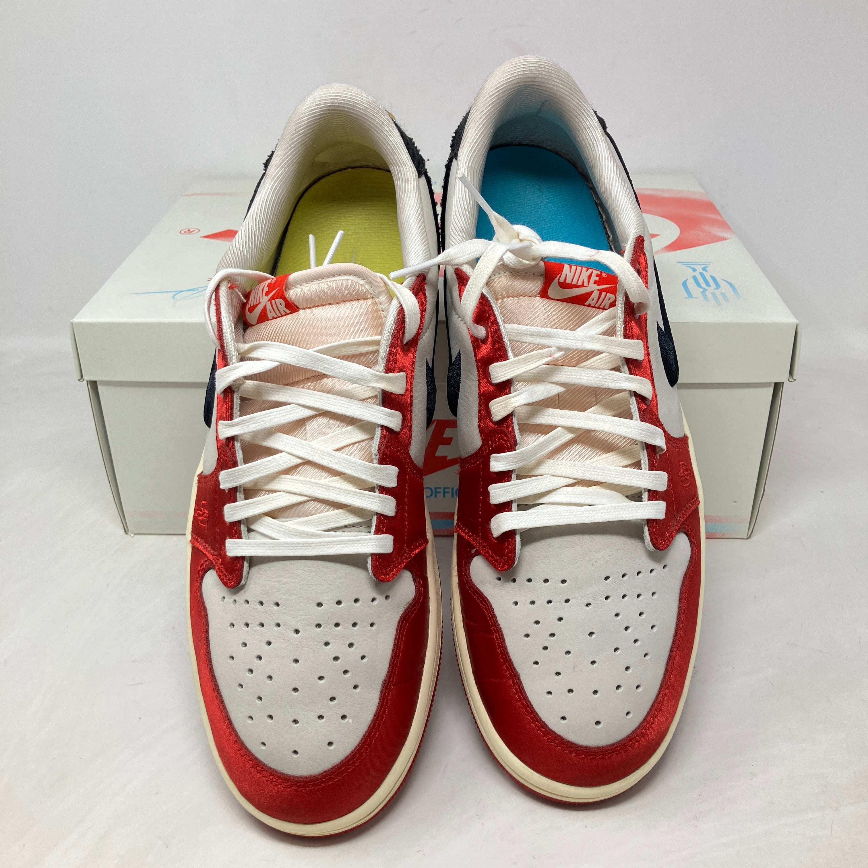 Jordan 1 Retro Low OG Trophy Room Rookie Card Away