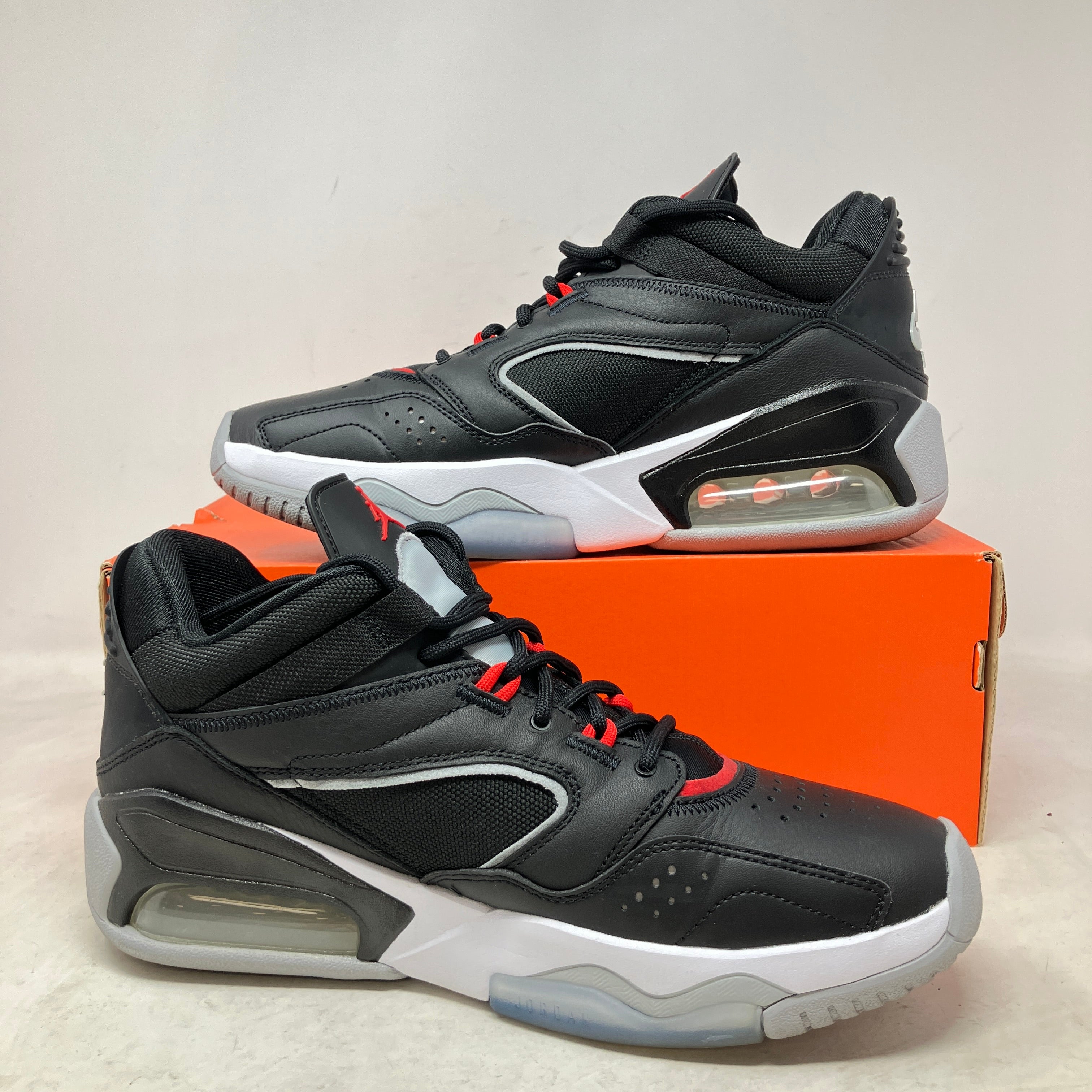 Jordan Point Lane Black Cement