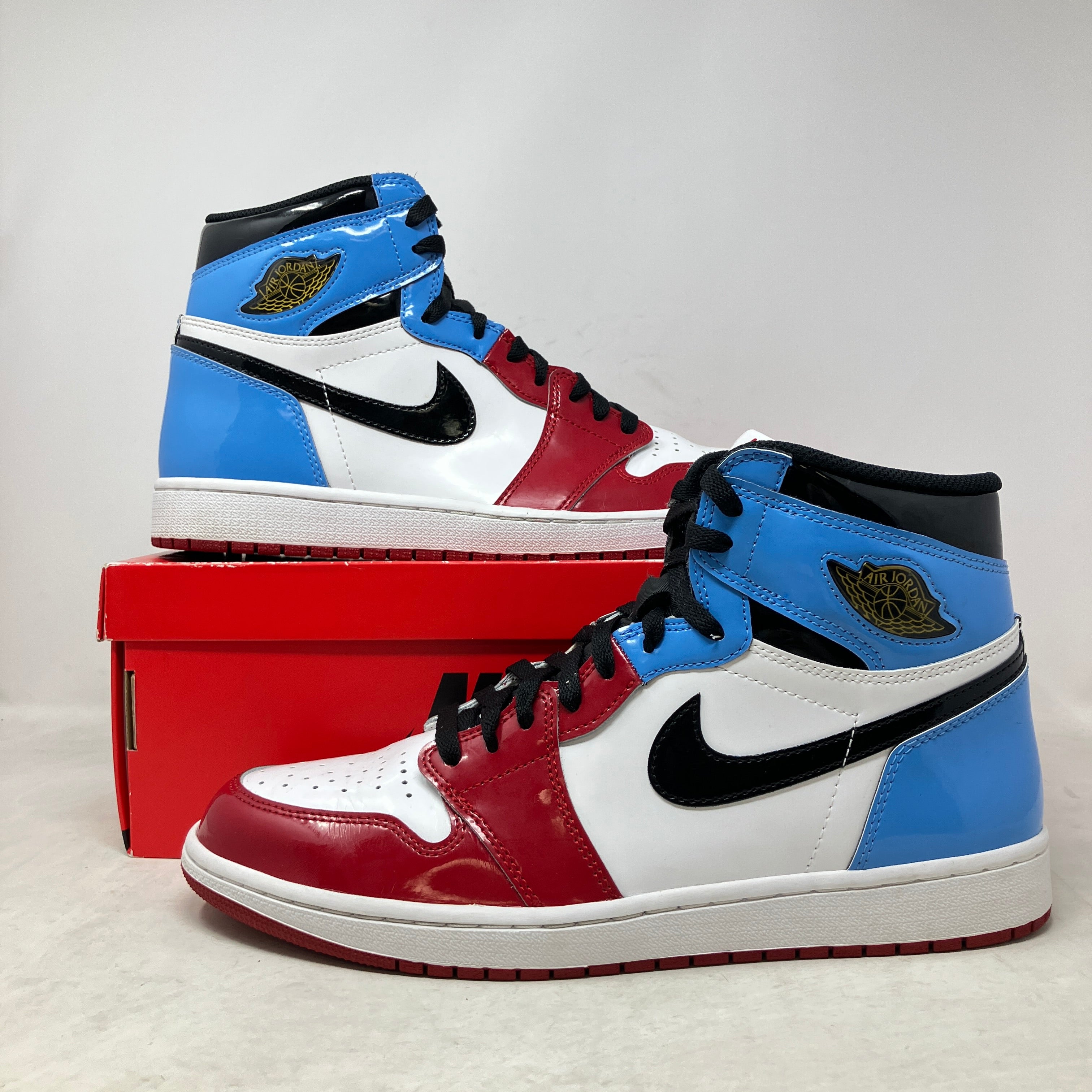 Jordan 1 Retro High Fearless UNC Chicago