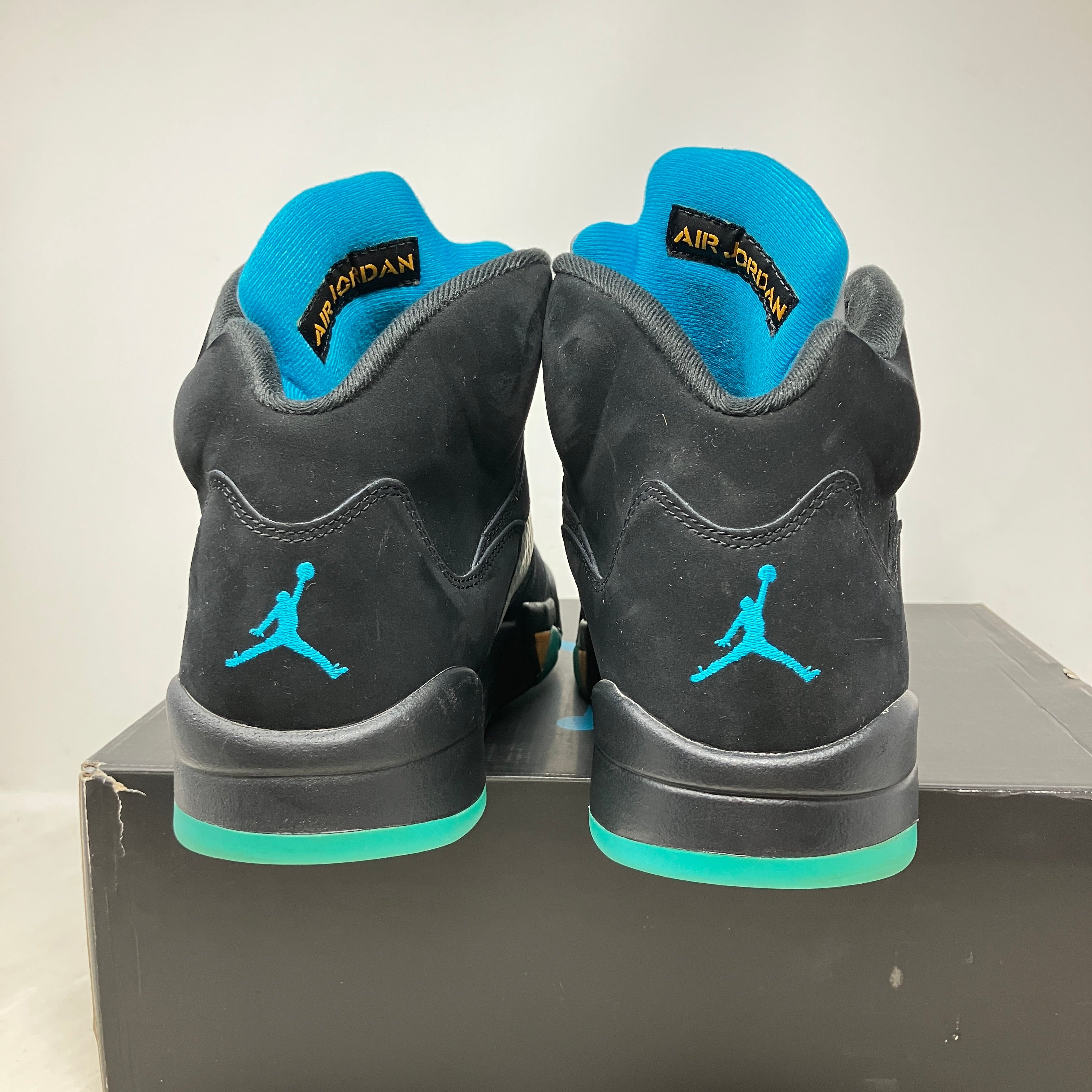 Jordan 5 Retro Aqua