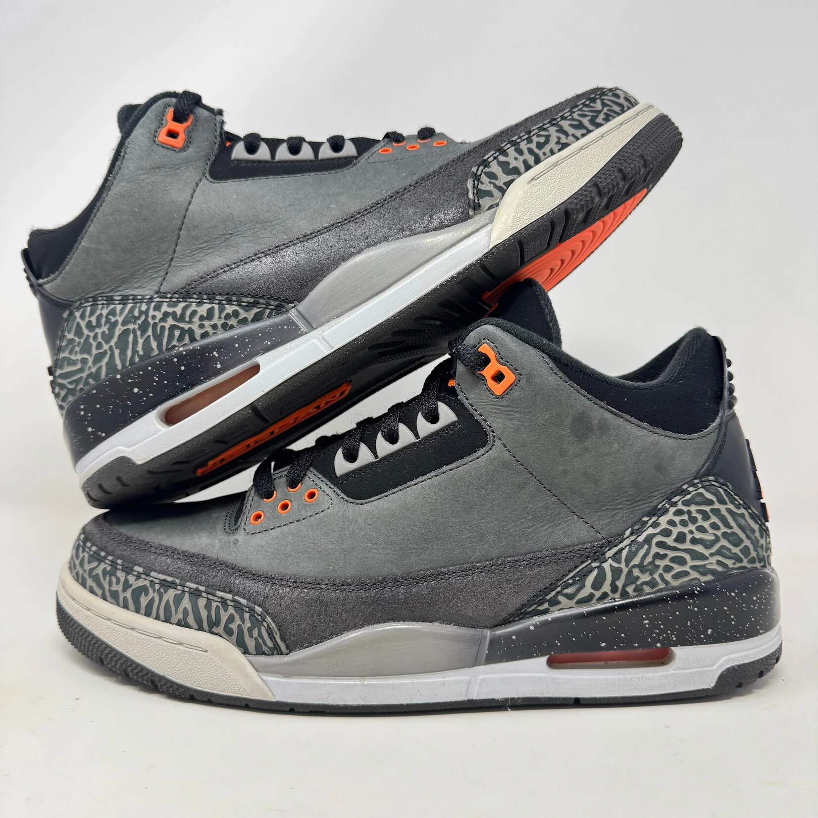 Jordan 3 Retro Fear Pack (2013)