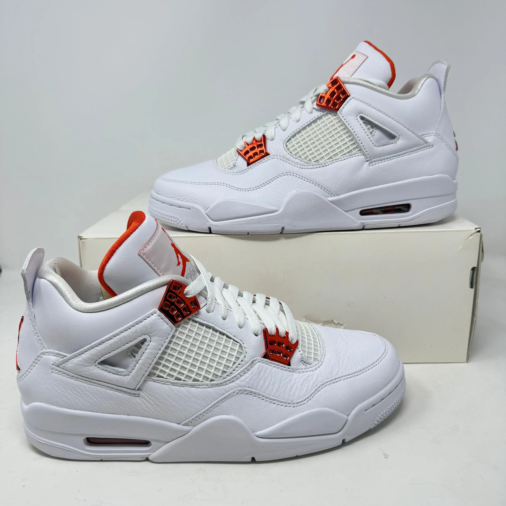 Jordan 4 Retro Metallic Orange