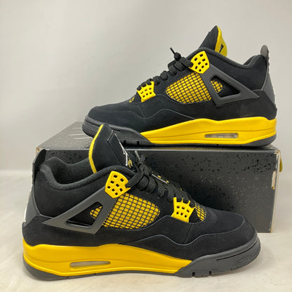 Jordan 4 Retro Thunder (2023)