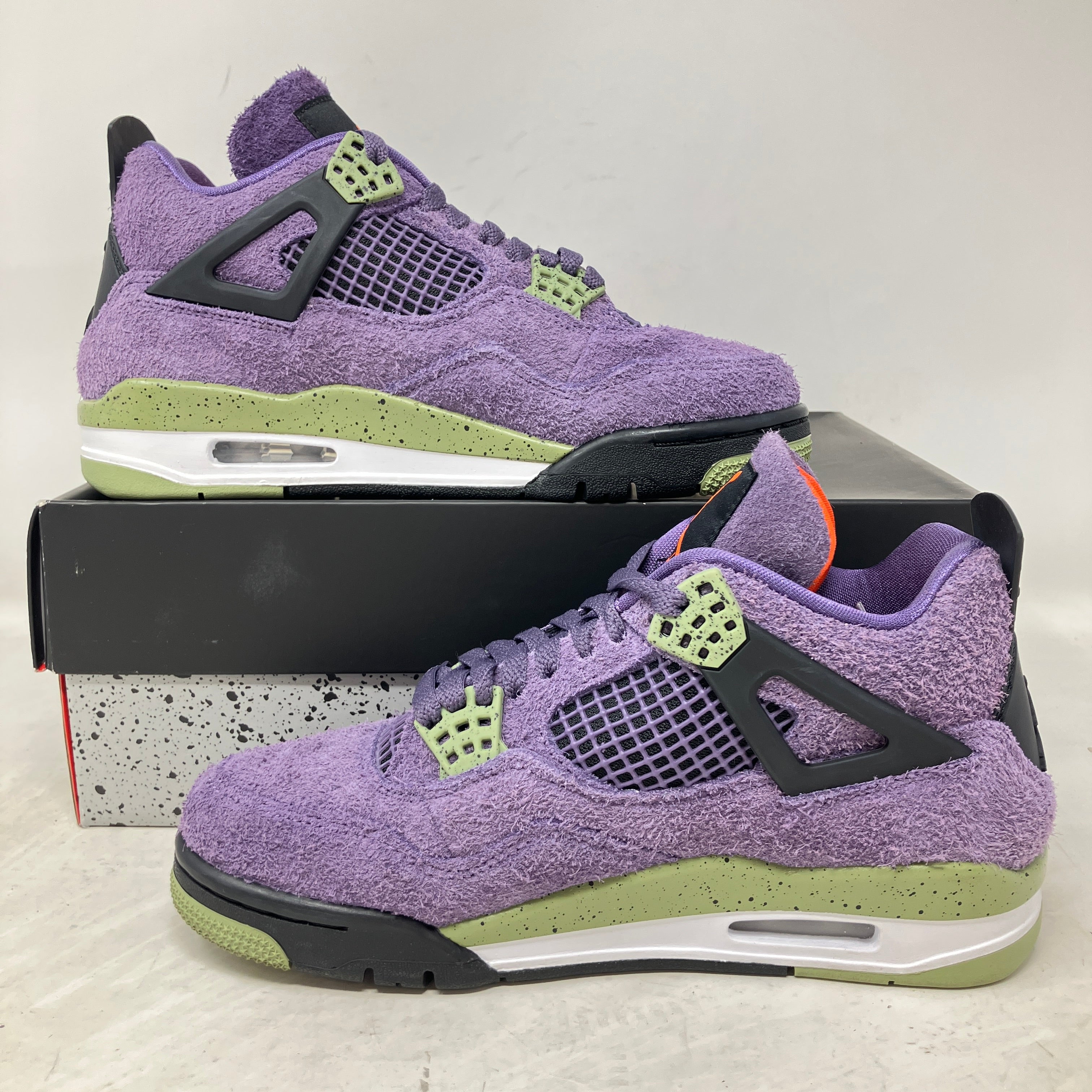 Jordan 4 Retro Canyon Purple (Women's)