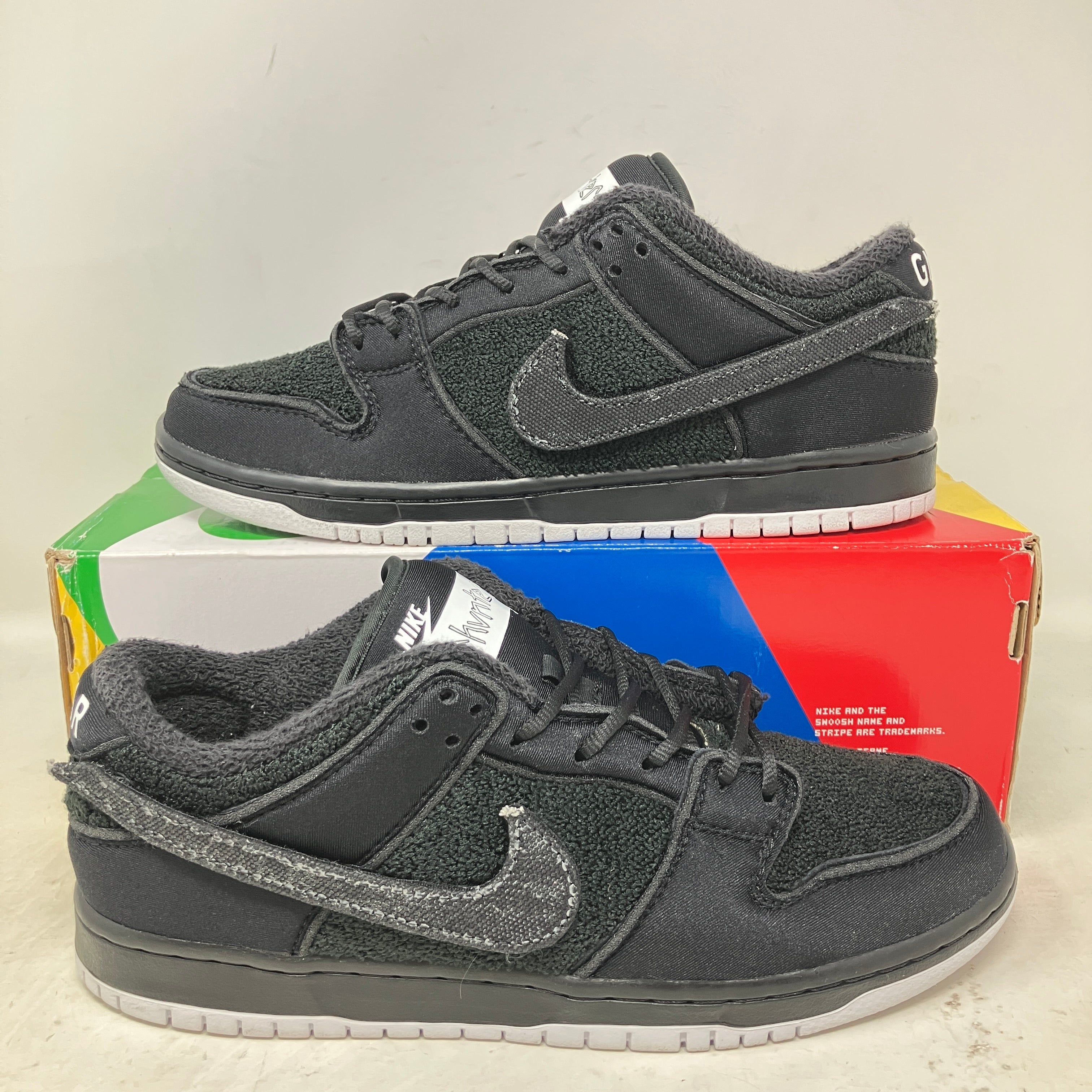 Nike SB Dunk Low Gnarhunters