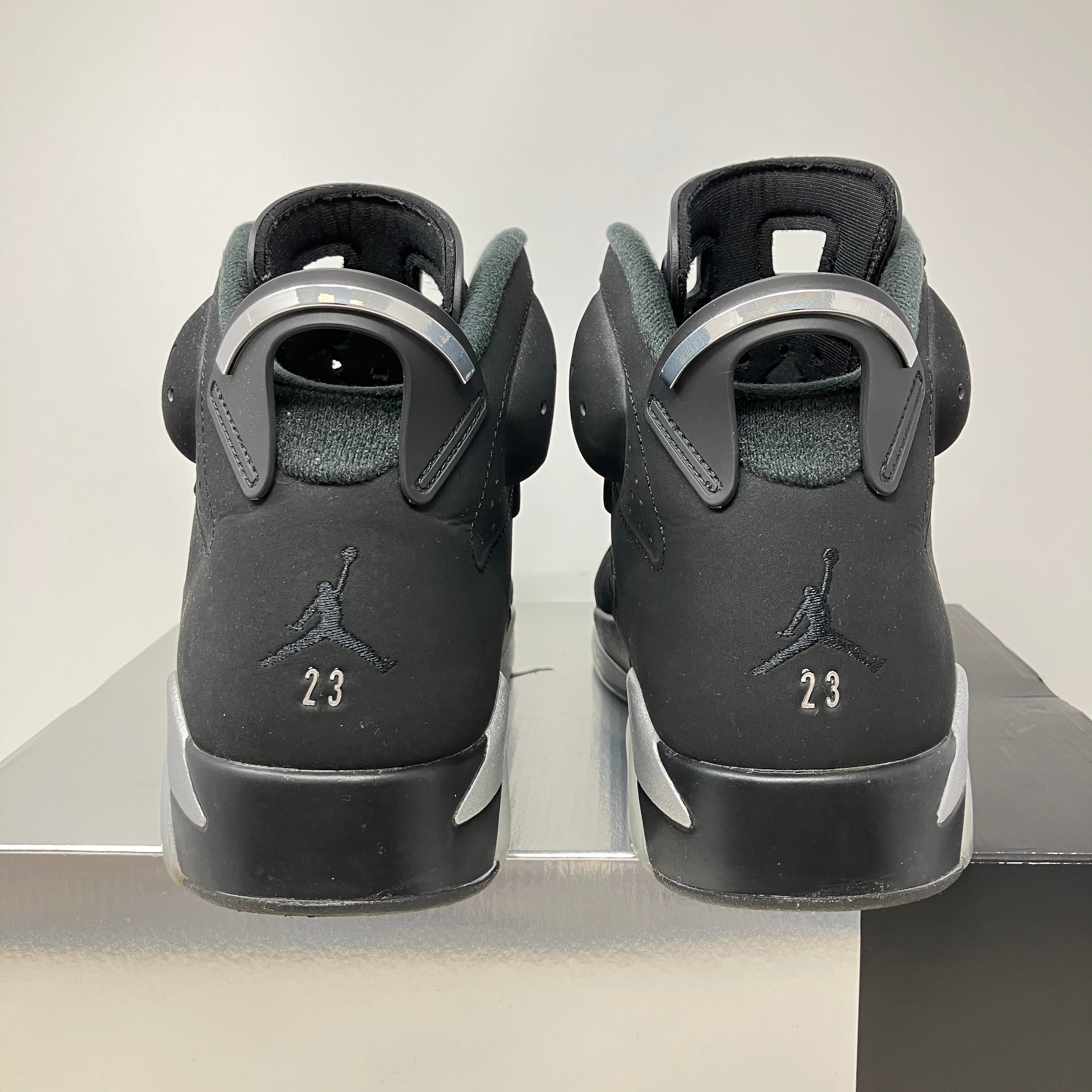 Jordan 6 Retro Chrome