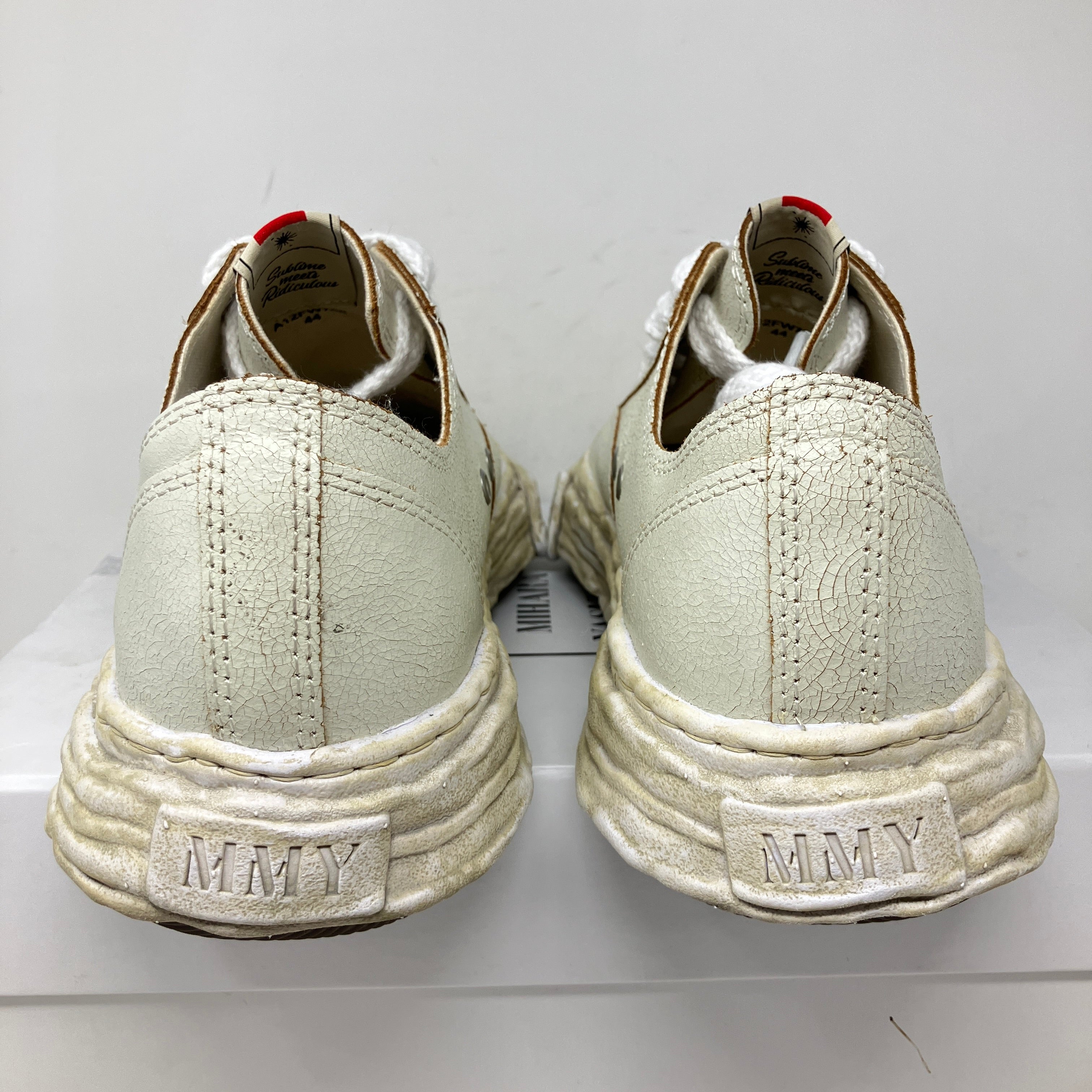 Maison Mihara Yasuhiro Cracked Leather White