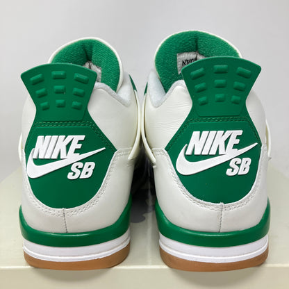 Jordan 4 Retro SB Pine Green
