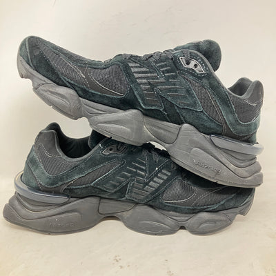 New Balance 9060 Triple Black