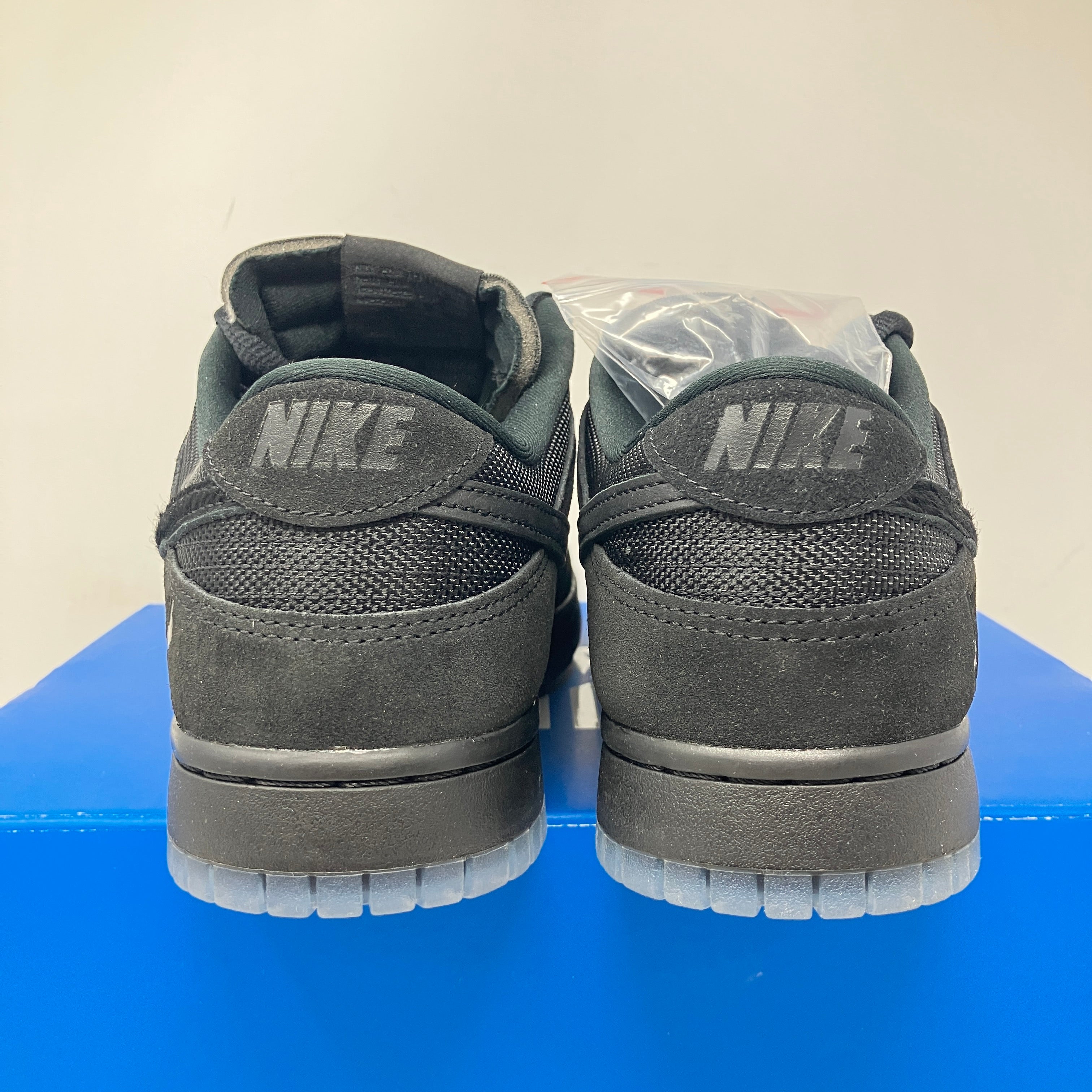 Nike Dunk Low SP Undefeated 5 On It Black