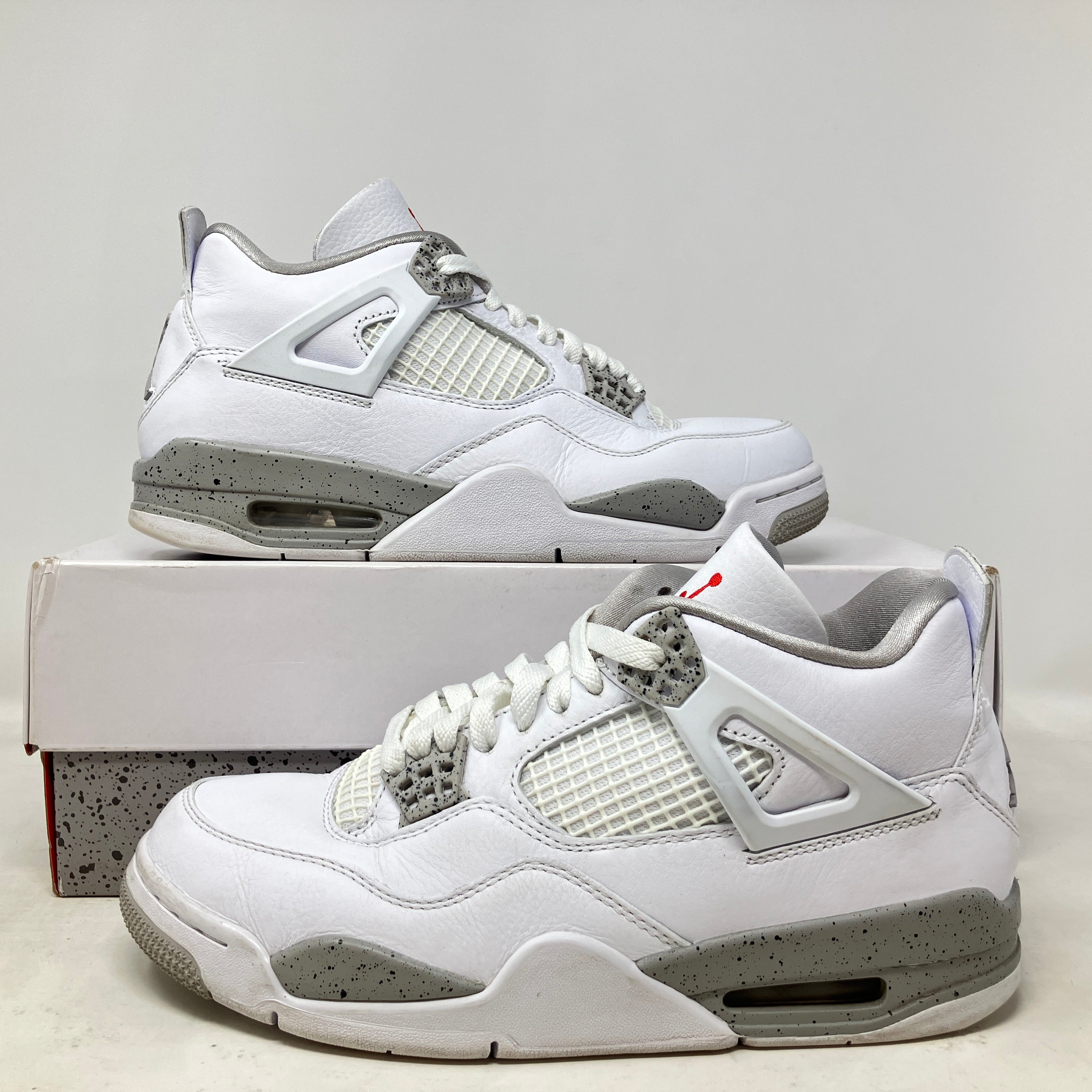 Jordan 4 White Oreo (2021)