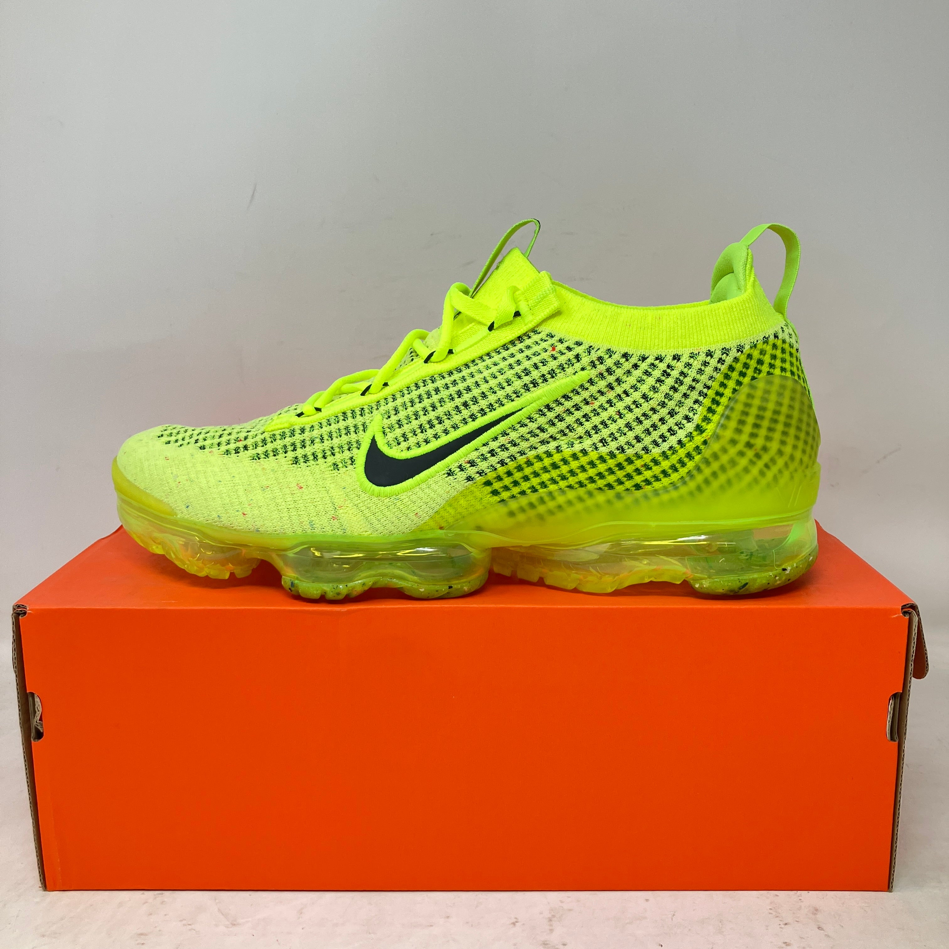 Nike Air VaporMax 2021 Flyknit Volt Black