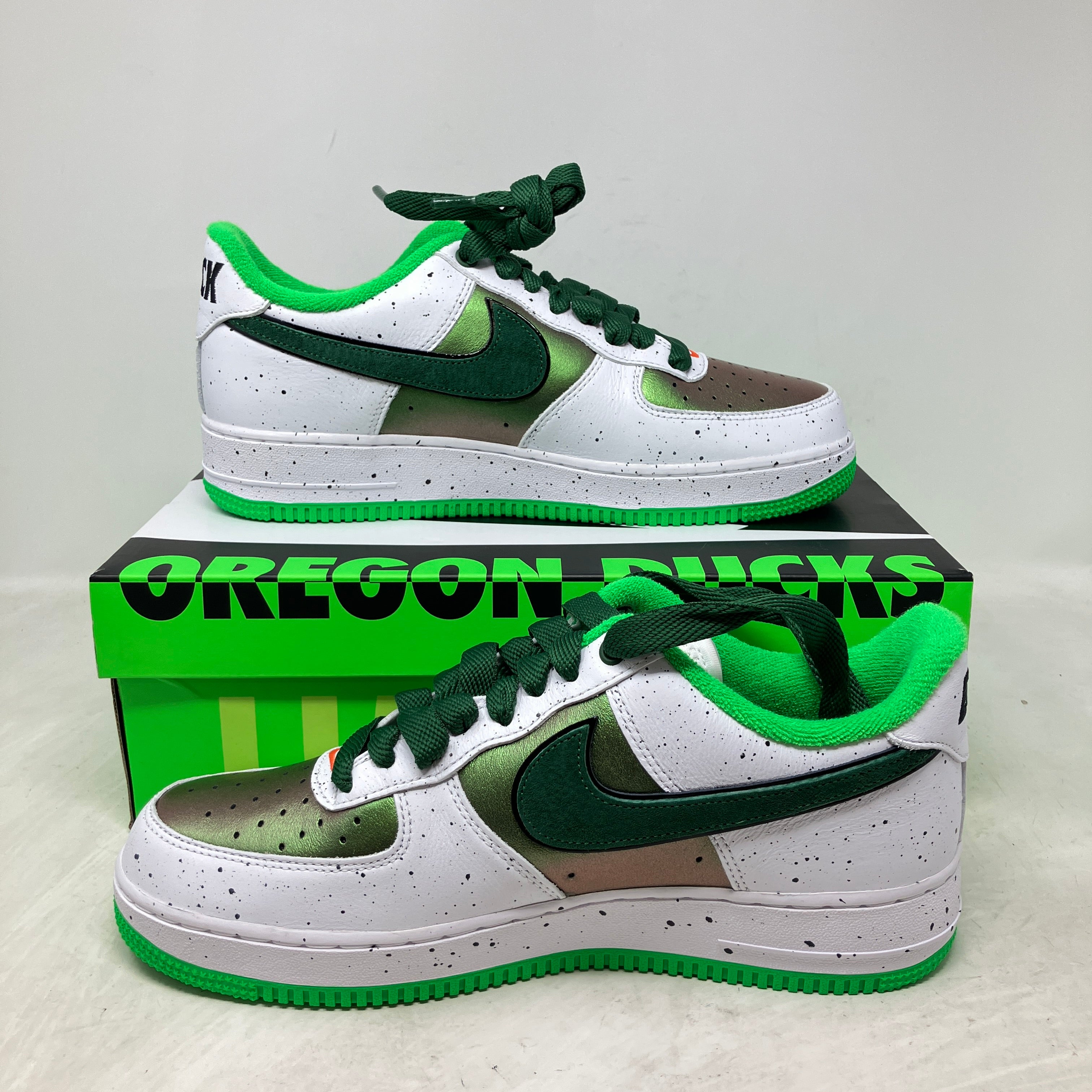 Nike Air Force 1 Low Ducks of a Feather University of Oregon Egg or Duck