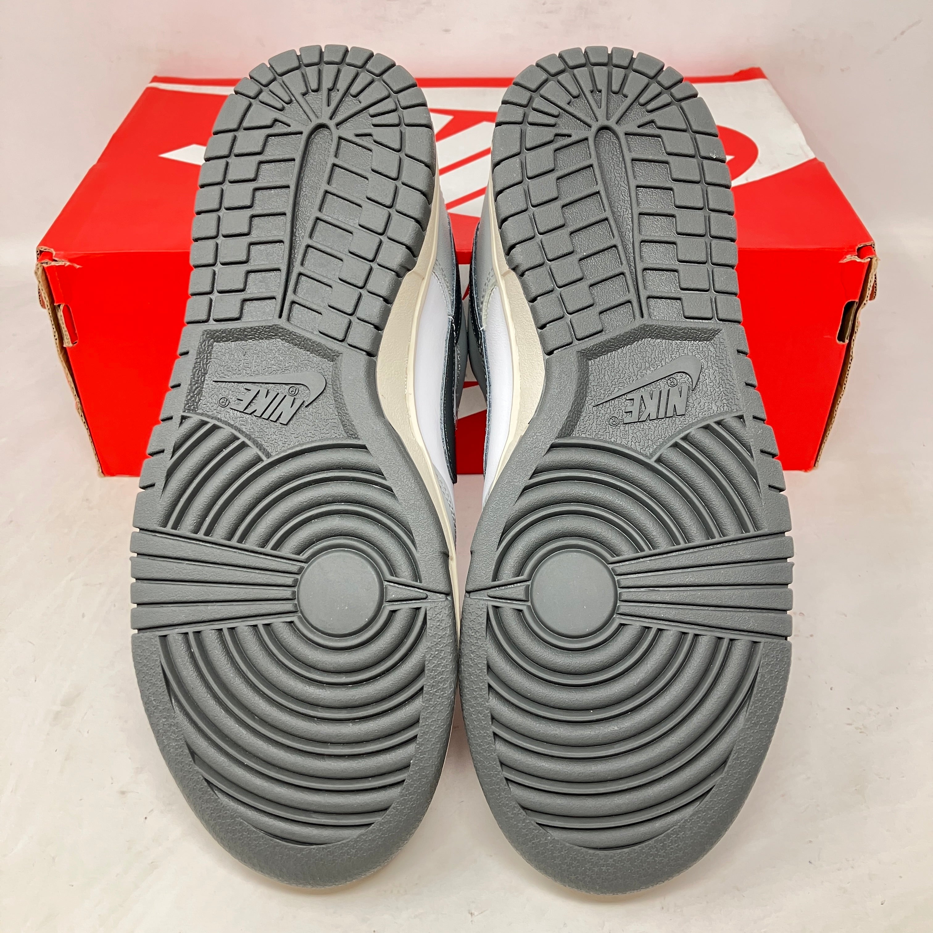 Nike Dunk Low Light Smoke Grey (Women's)