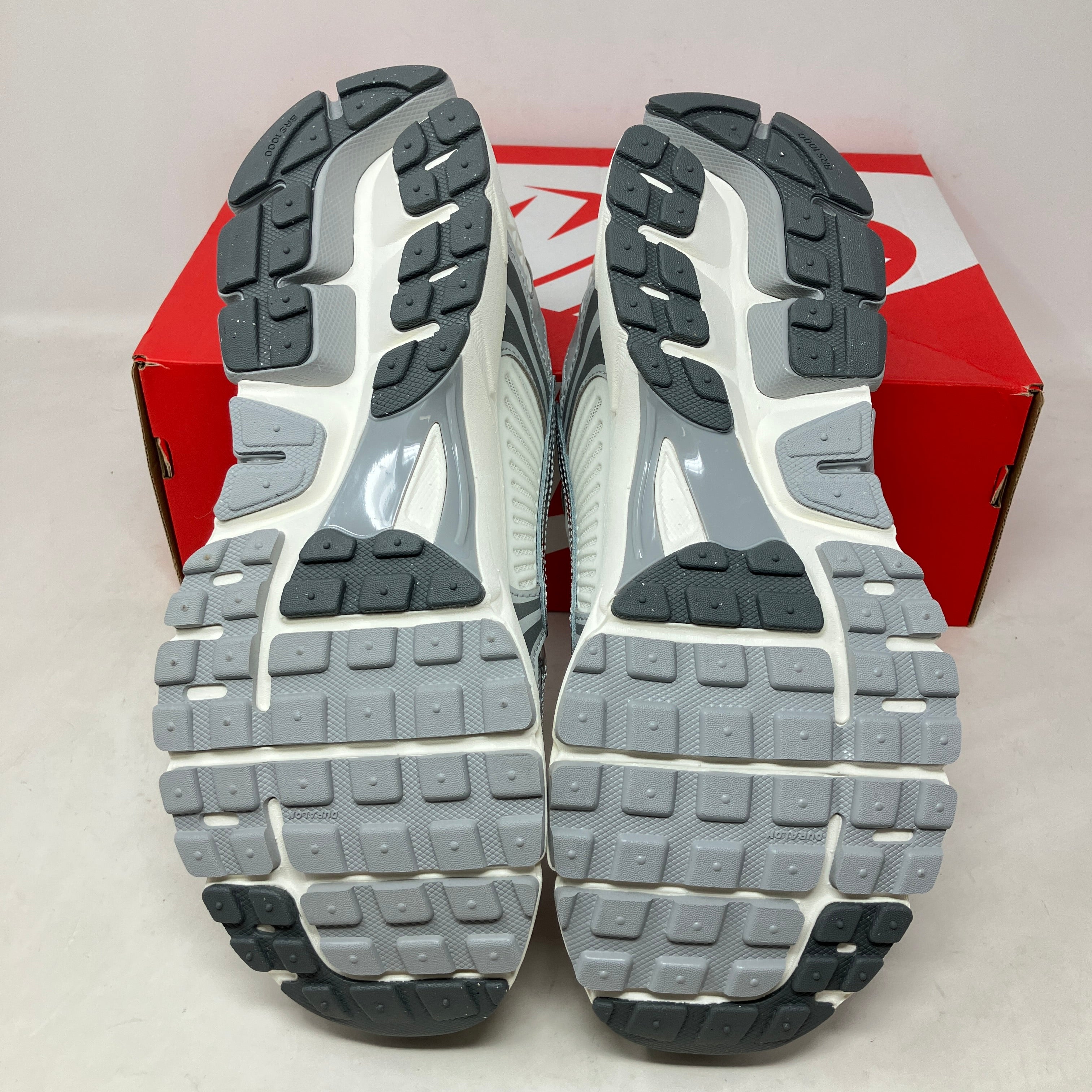 Nike Zoom Vomero 5 Metallic Silver