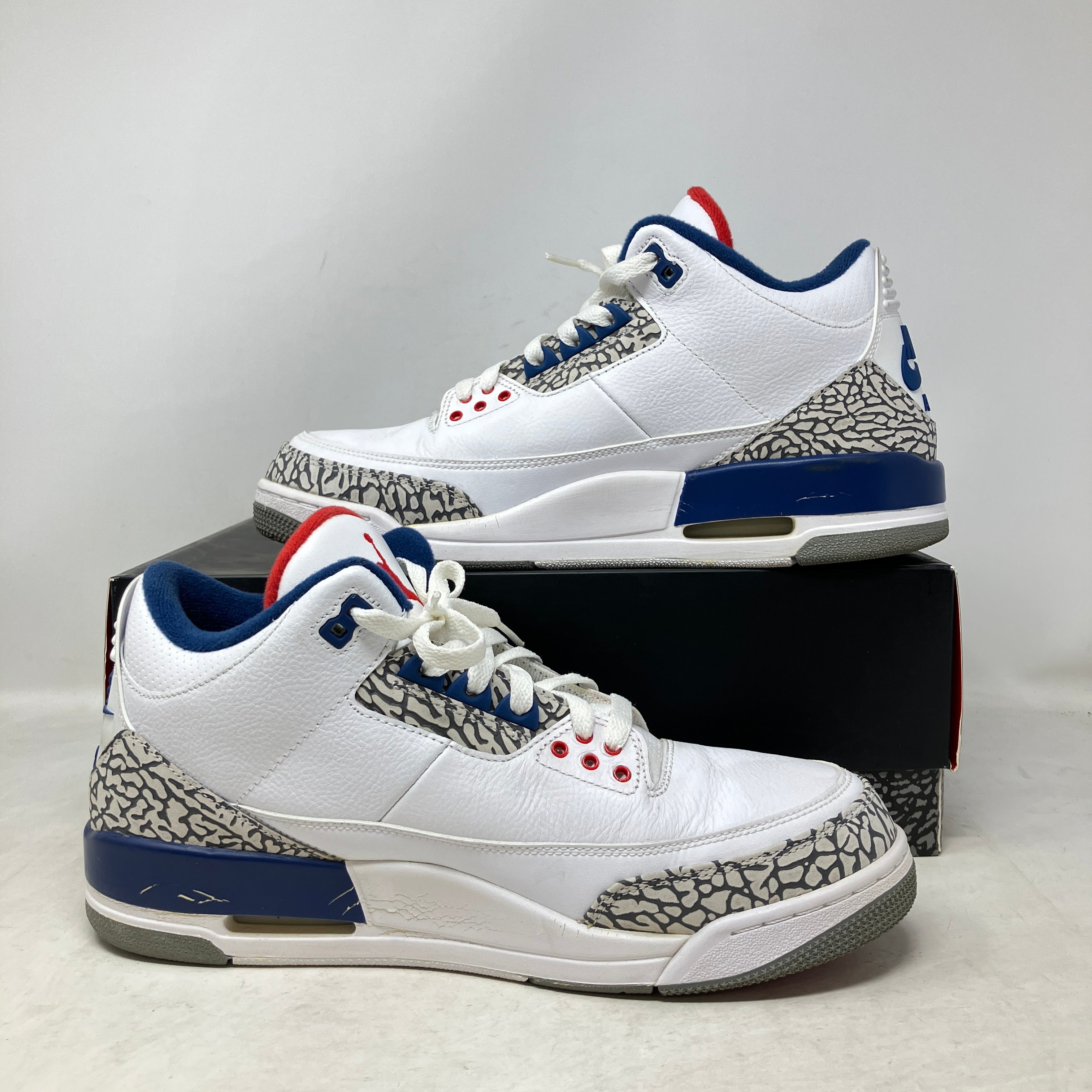 Jordan 3 Retro True Blue (2016)