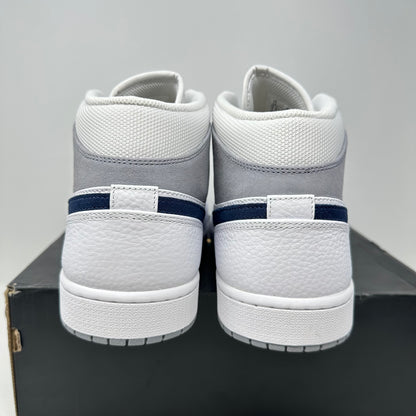 Jordan 1 Mid Paris White