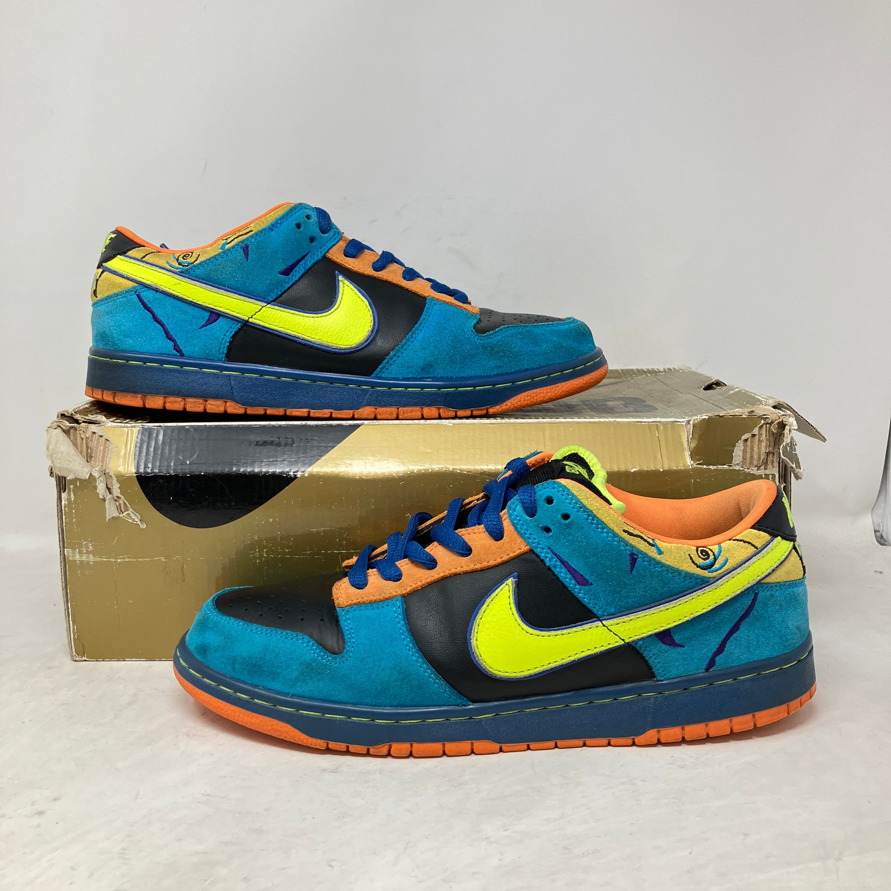 Nike SB Dunk Low Skate or Die