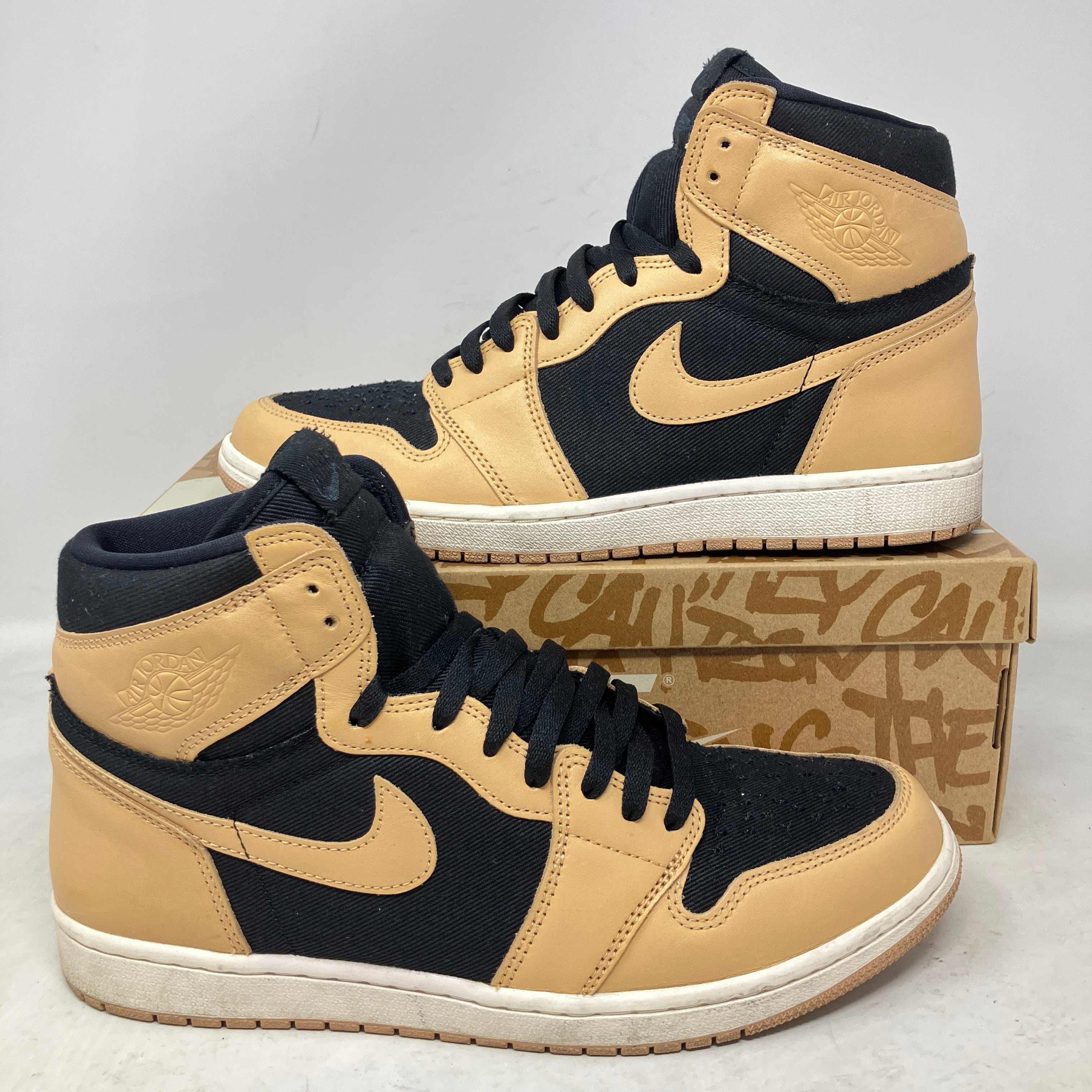 Jordan 1 Retro High OG Heirloom