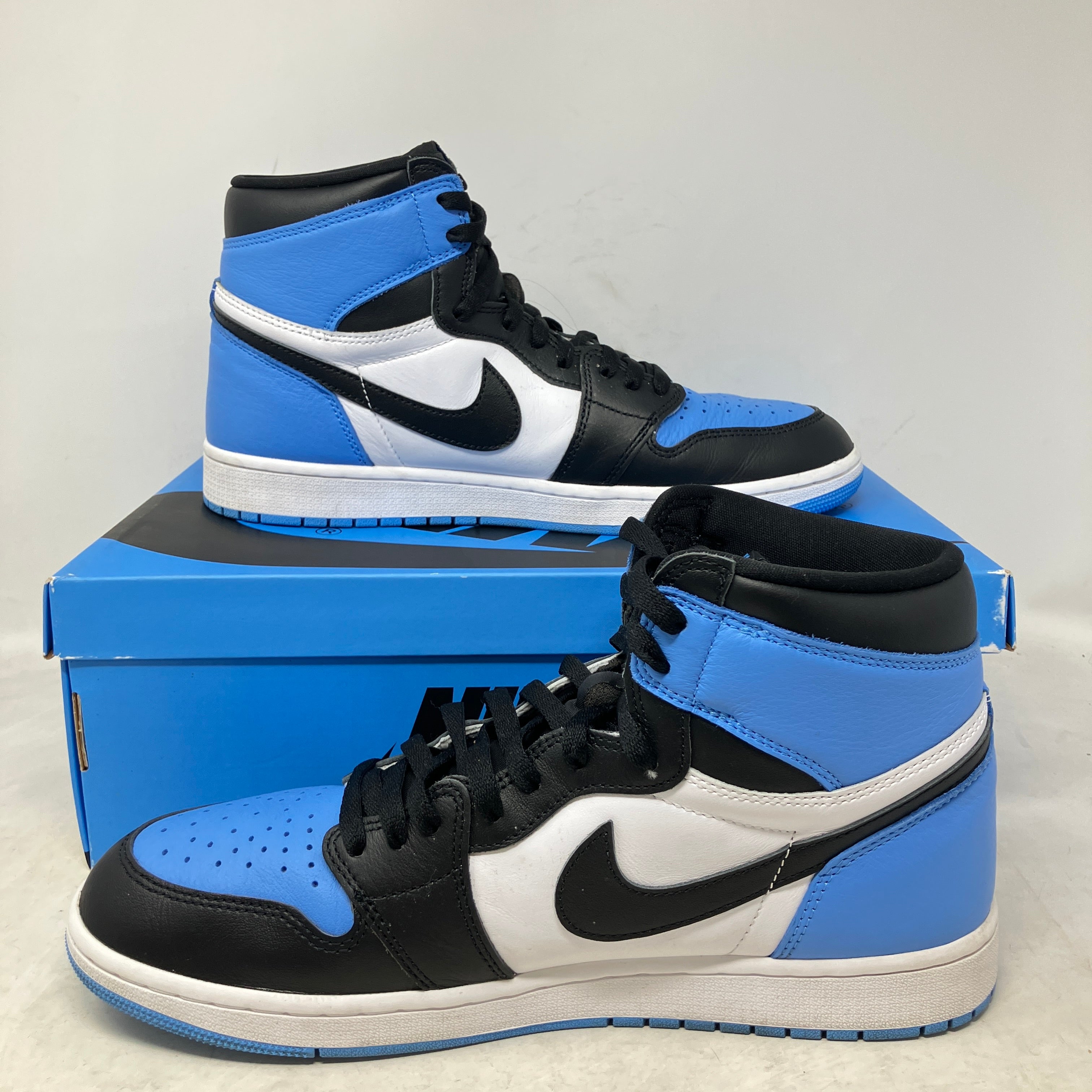 Jordan 1 Retro High OG UNC Toe