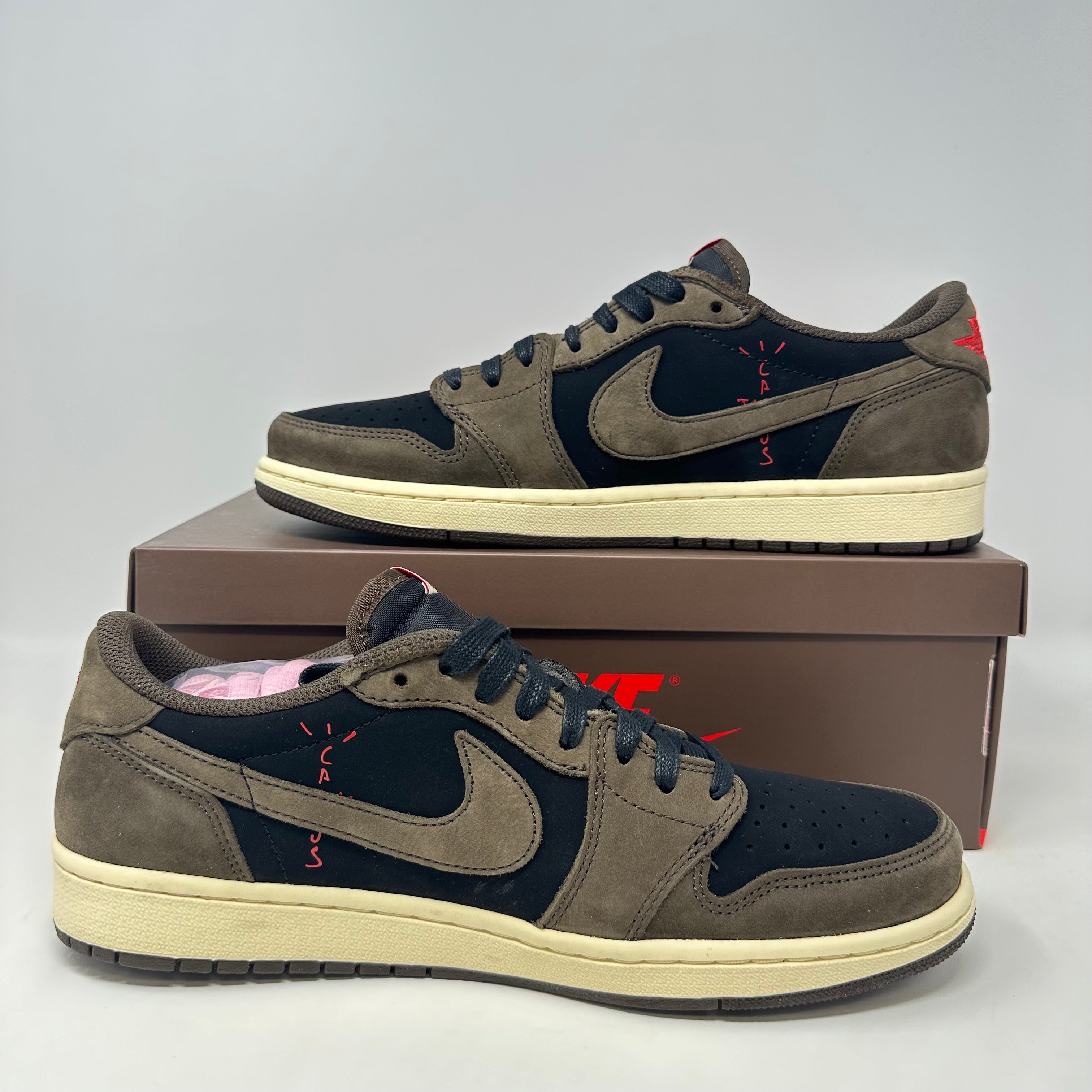 Jordan 1 Retro Low OG SP Travis Scott Mocha
