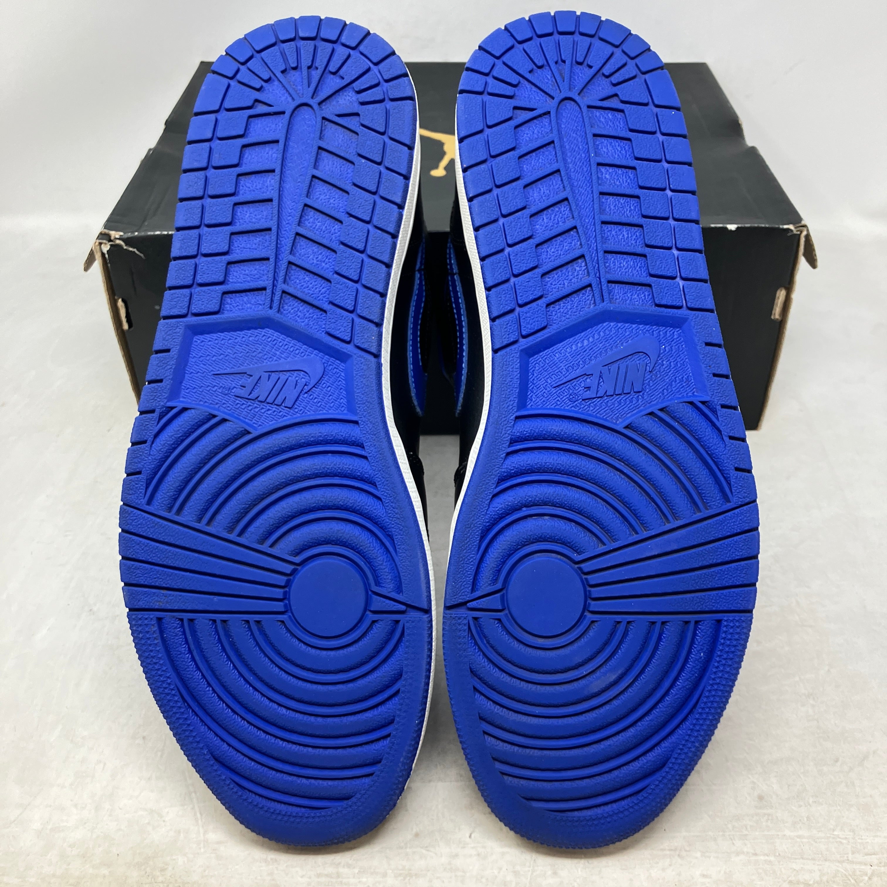 Jordan 1 Mid Royal (2020)