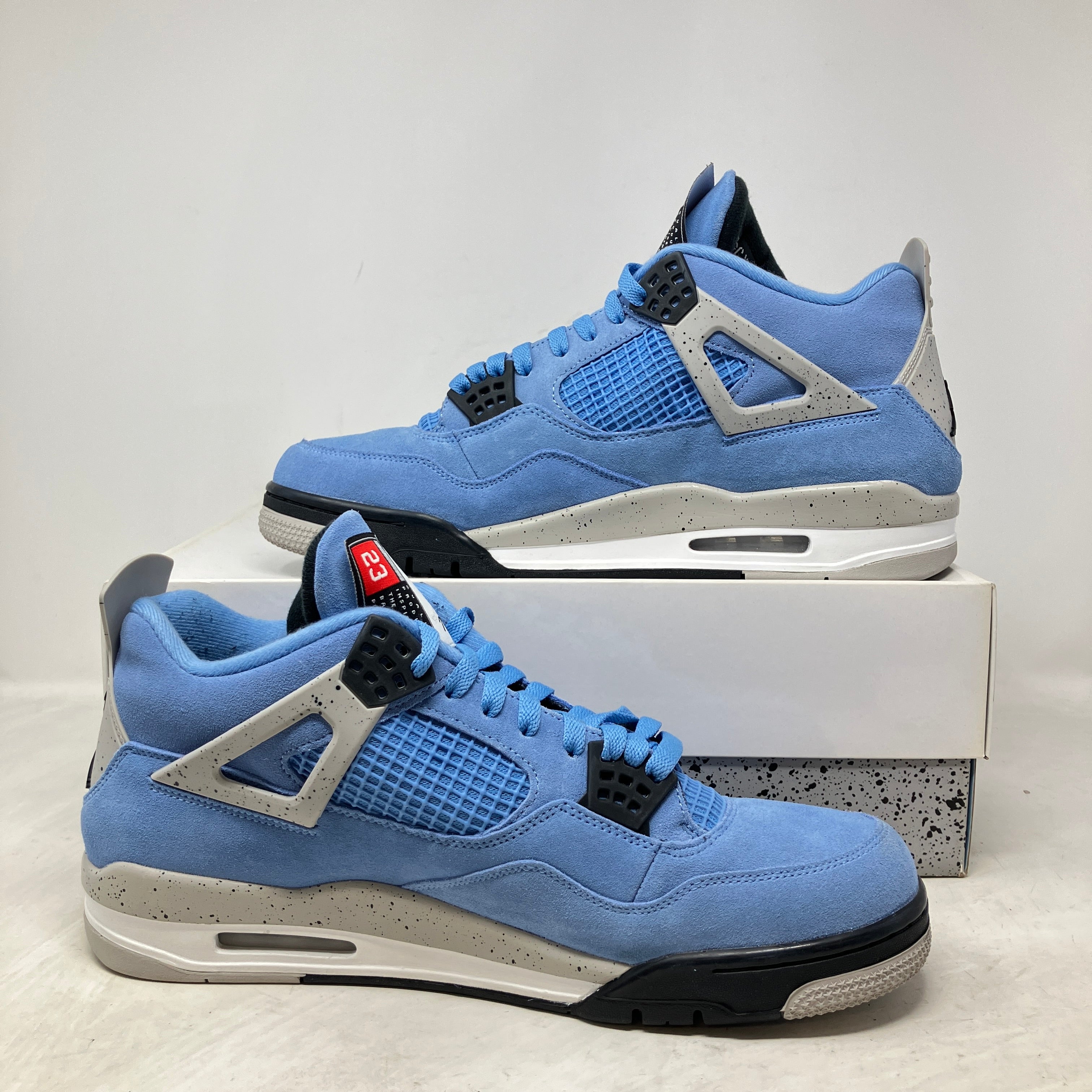 Jordan 4 Retro University Blue