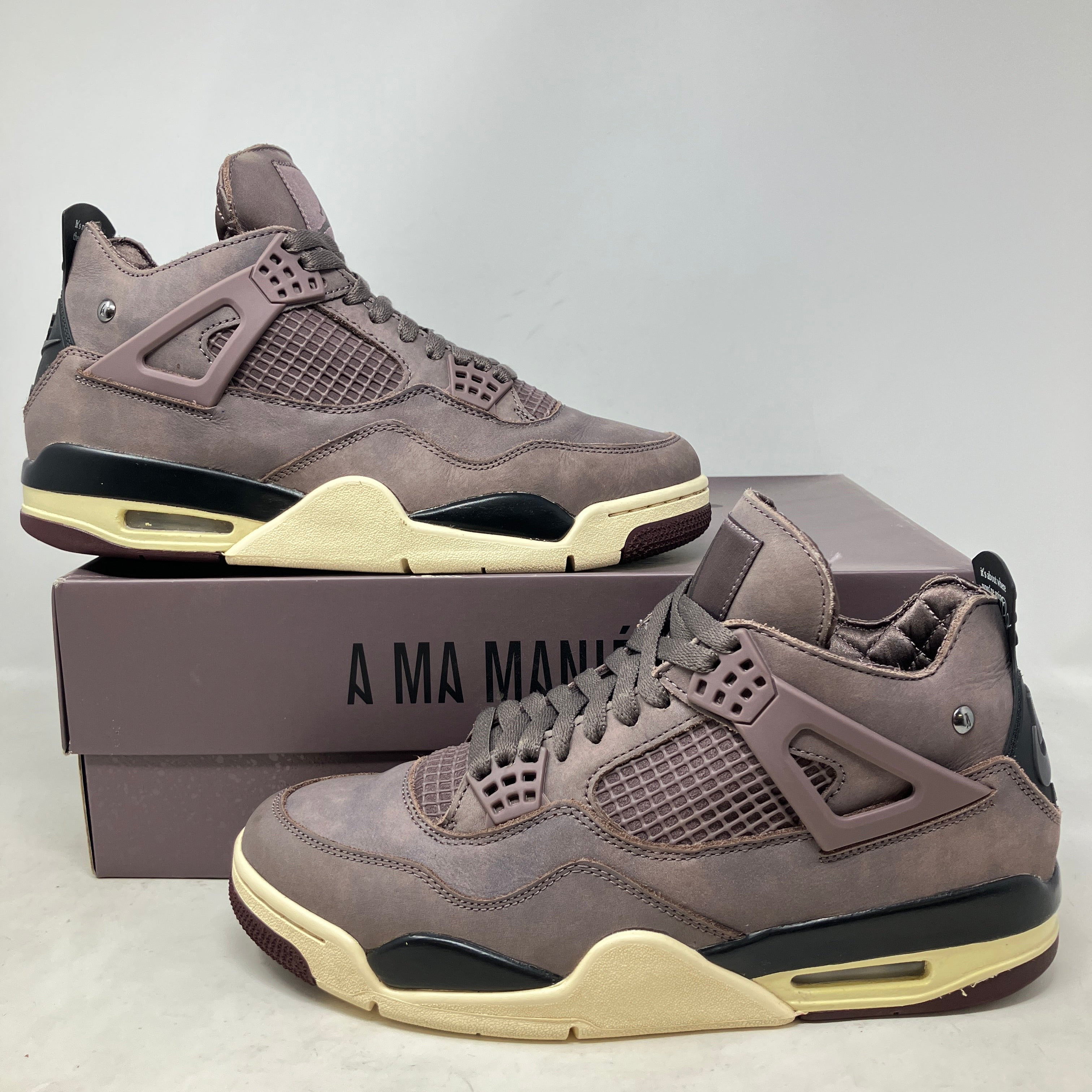 Jordan 4 Retro SP A Ma Maniére Violet Ore