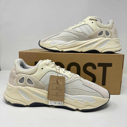 adidas Yeezy Boost 700 Analog (2019/2023)