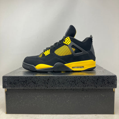 Jordan 4 Retro Thunder (2023)