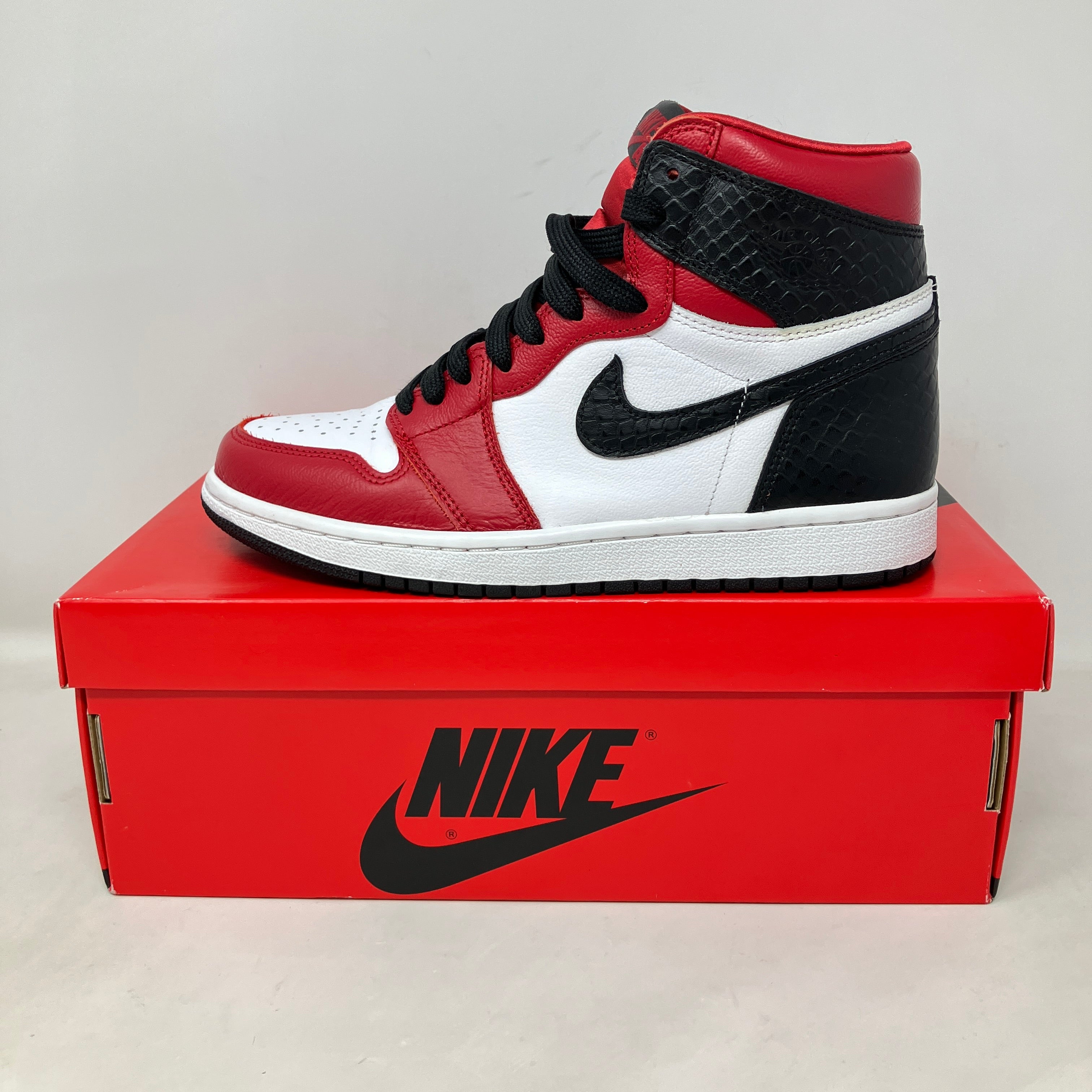 Jordan 1 Retro High Satin Snake Chicago (Women's)