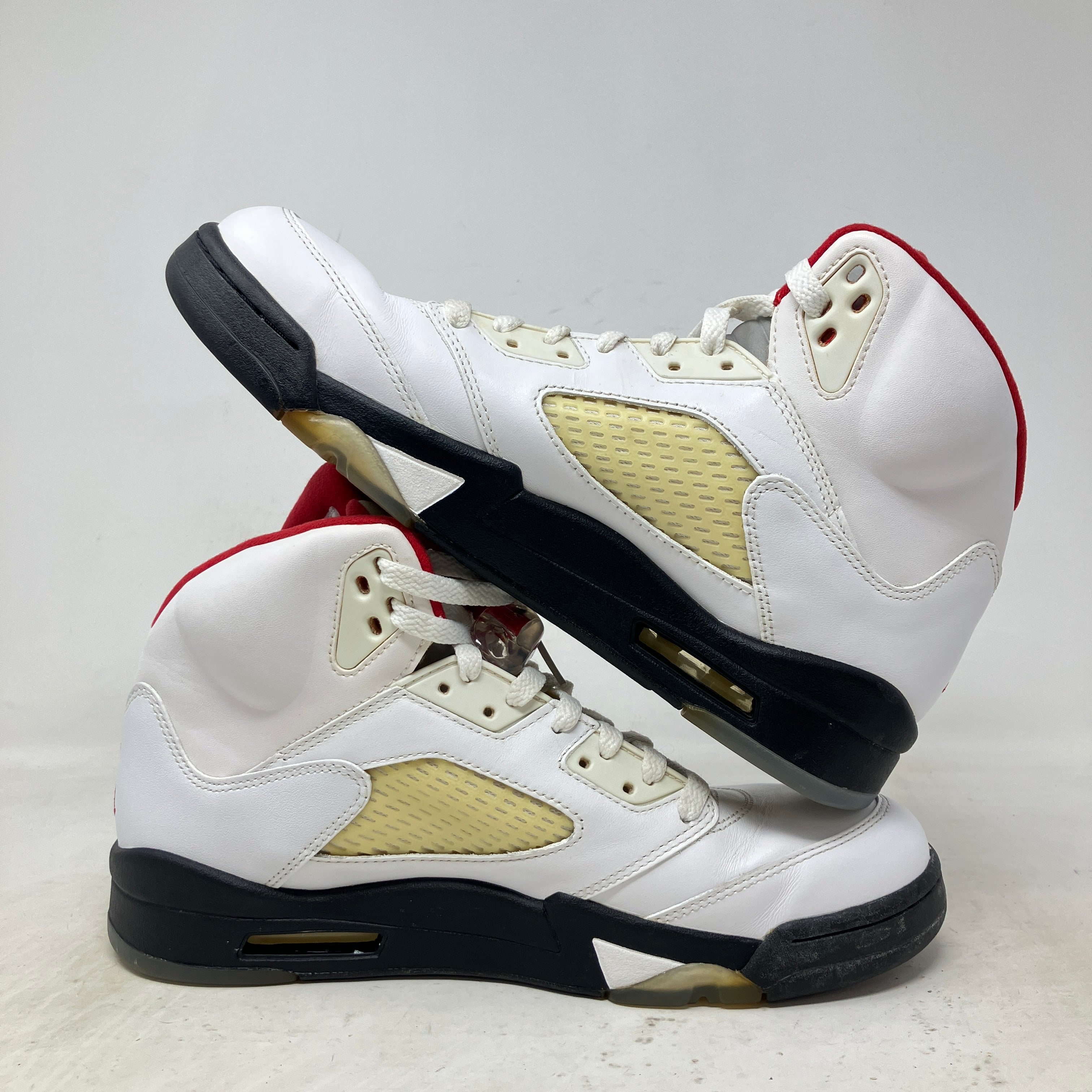 Jordan 5 Retro Fire Red (2013)