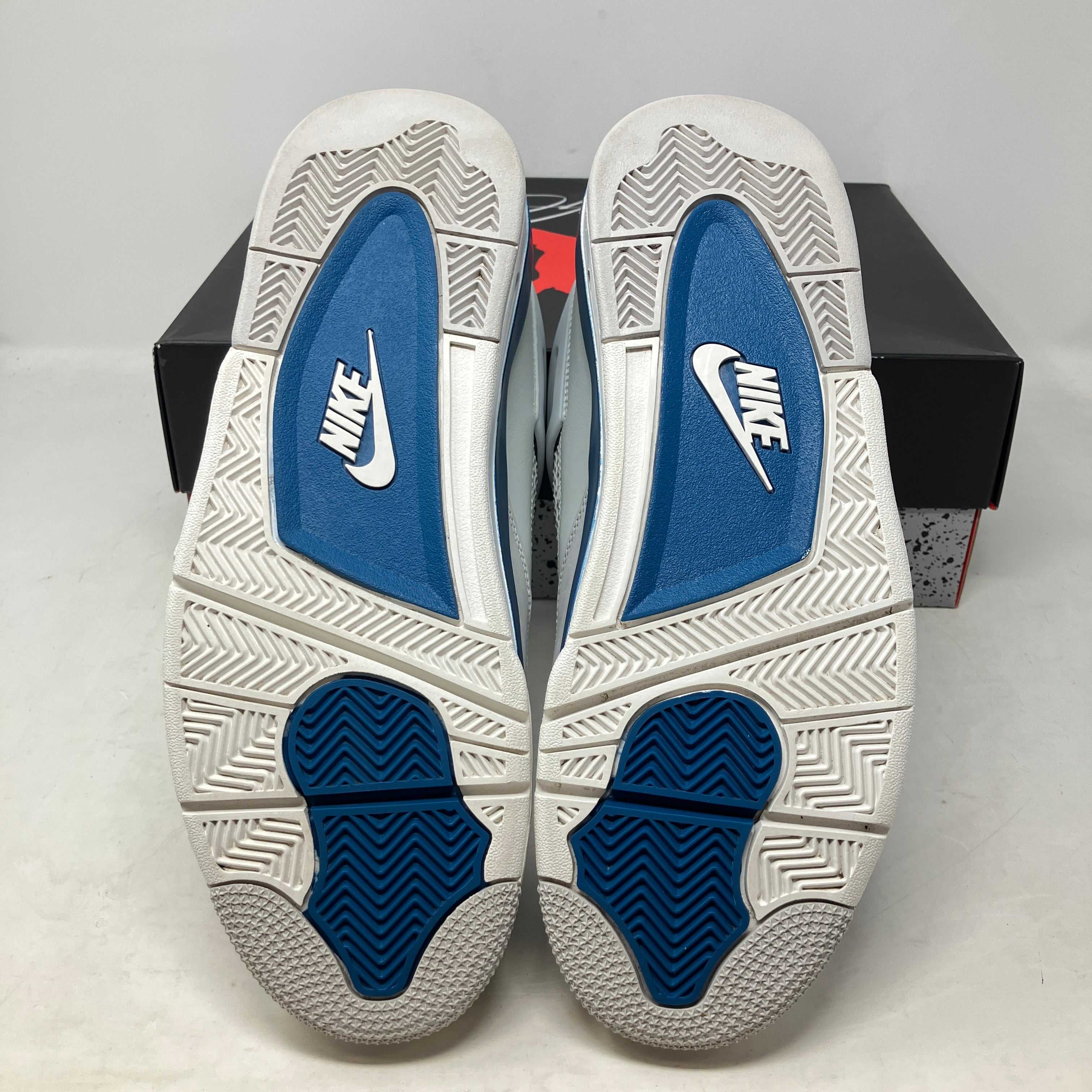 Jordan 4 Retro Military Blue (2024)