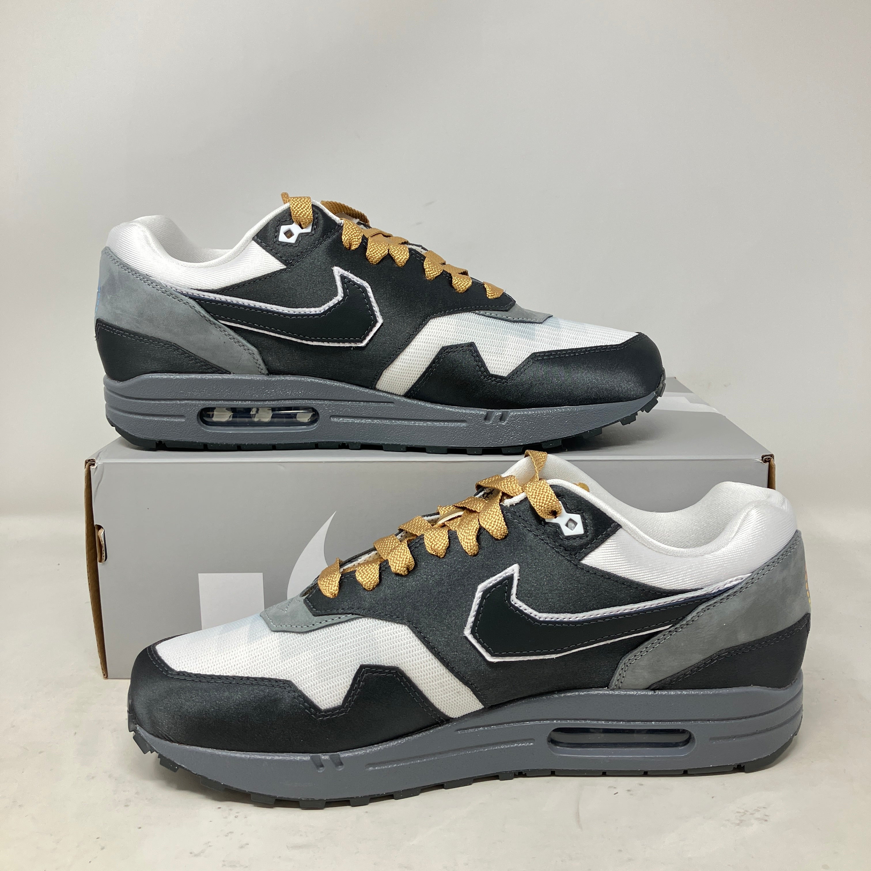 Nike Air Max 1 .SWOOSH Low Poly Big Head Mode