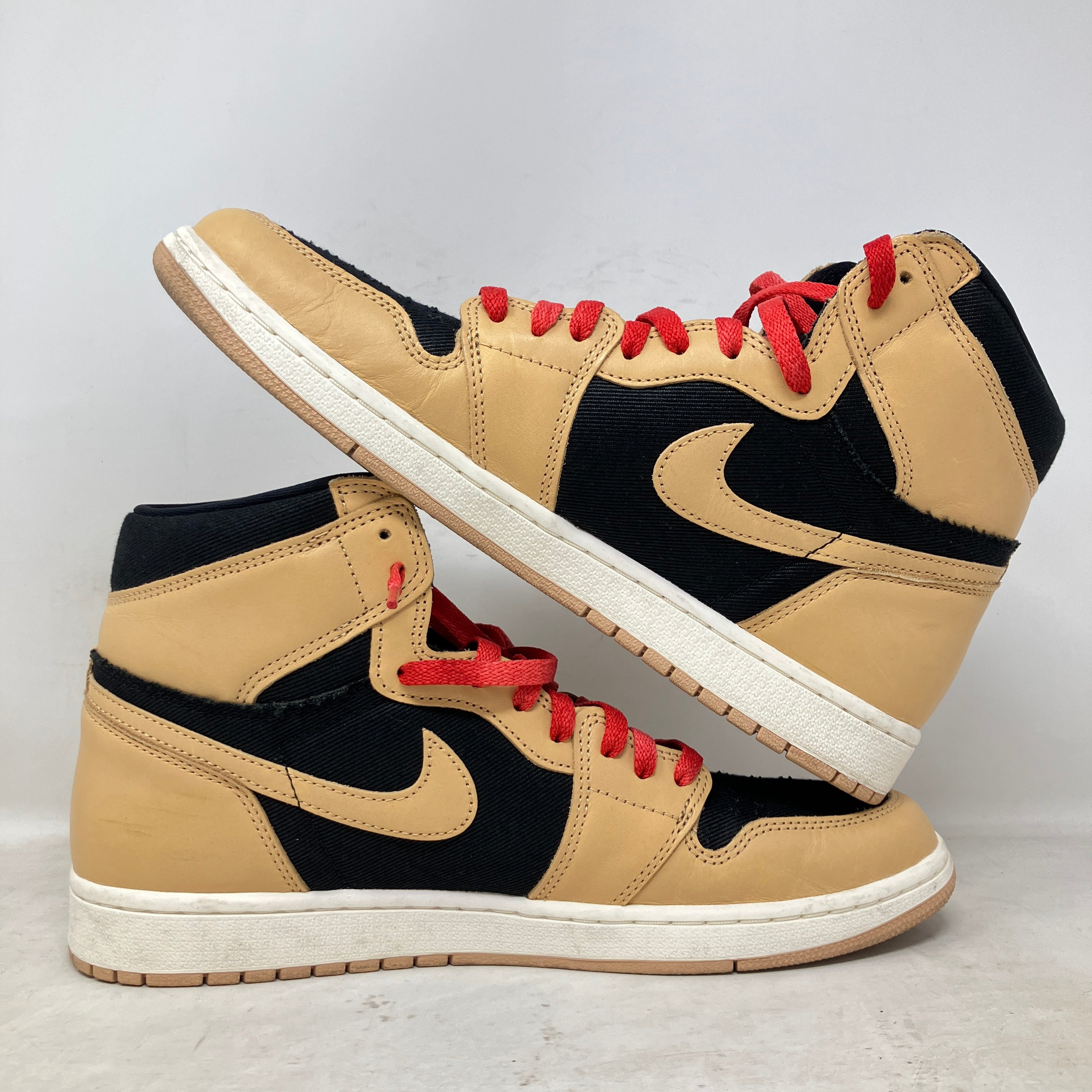 Jordan 1 Retro High OG Heirloom