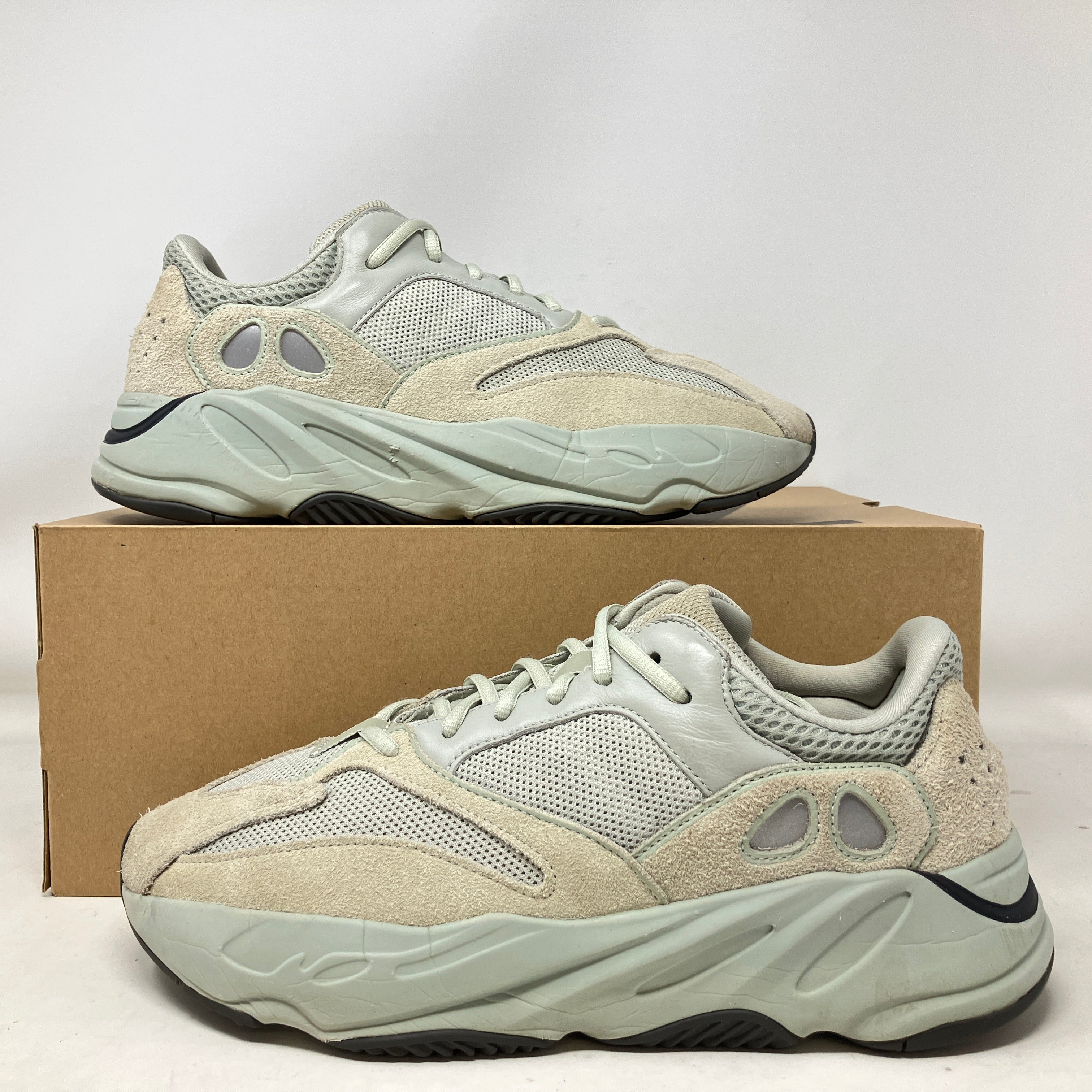 adidas Yeezy Boost 700 Salt