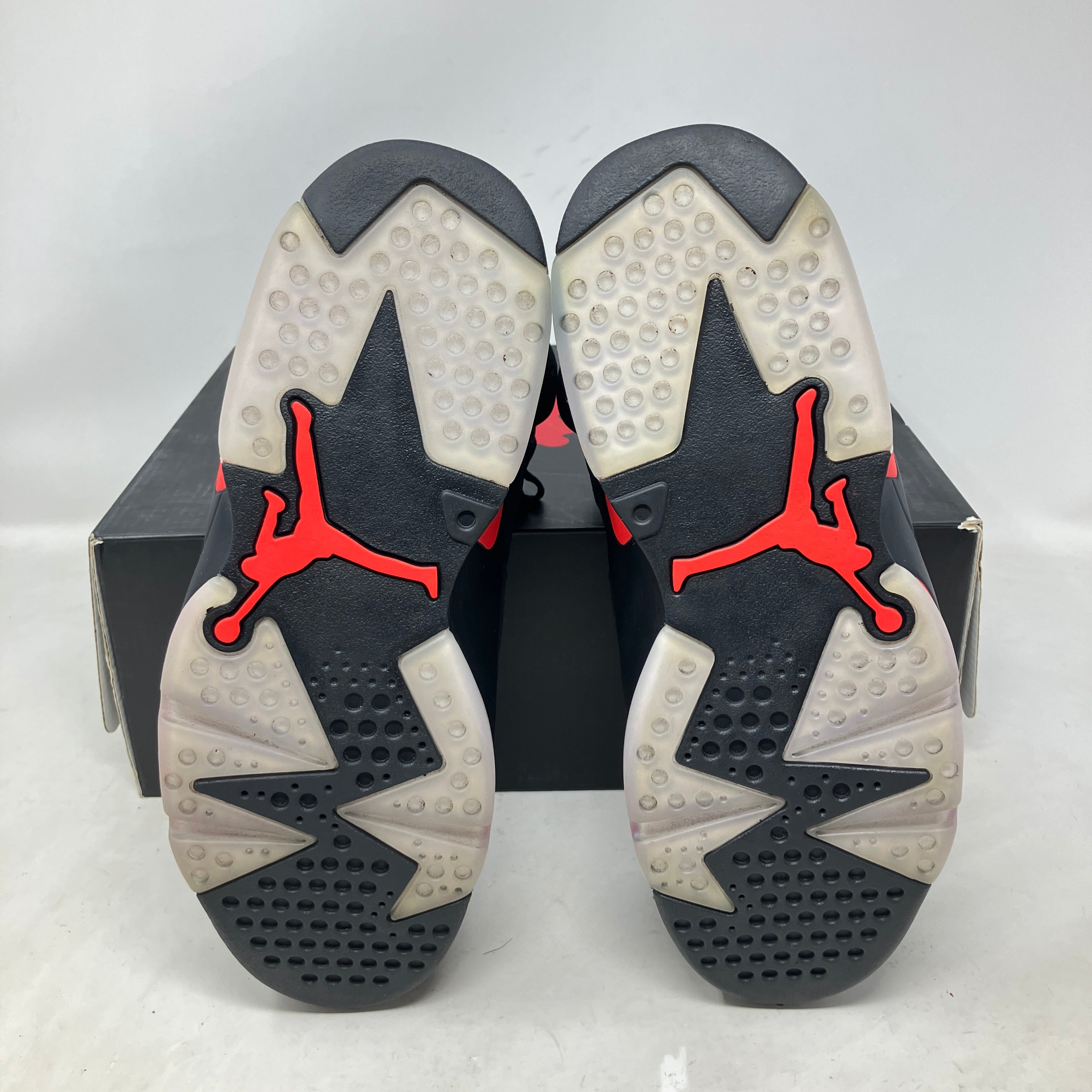 Jordan 6 Retro Black Infrared (2019)