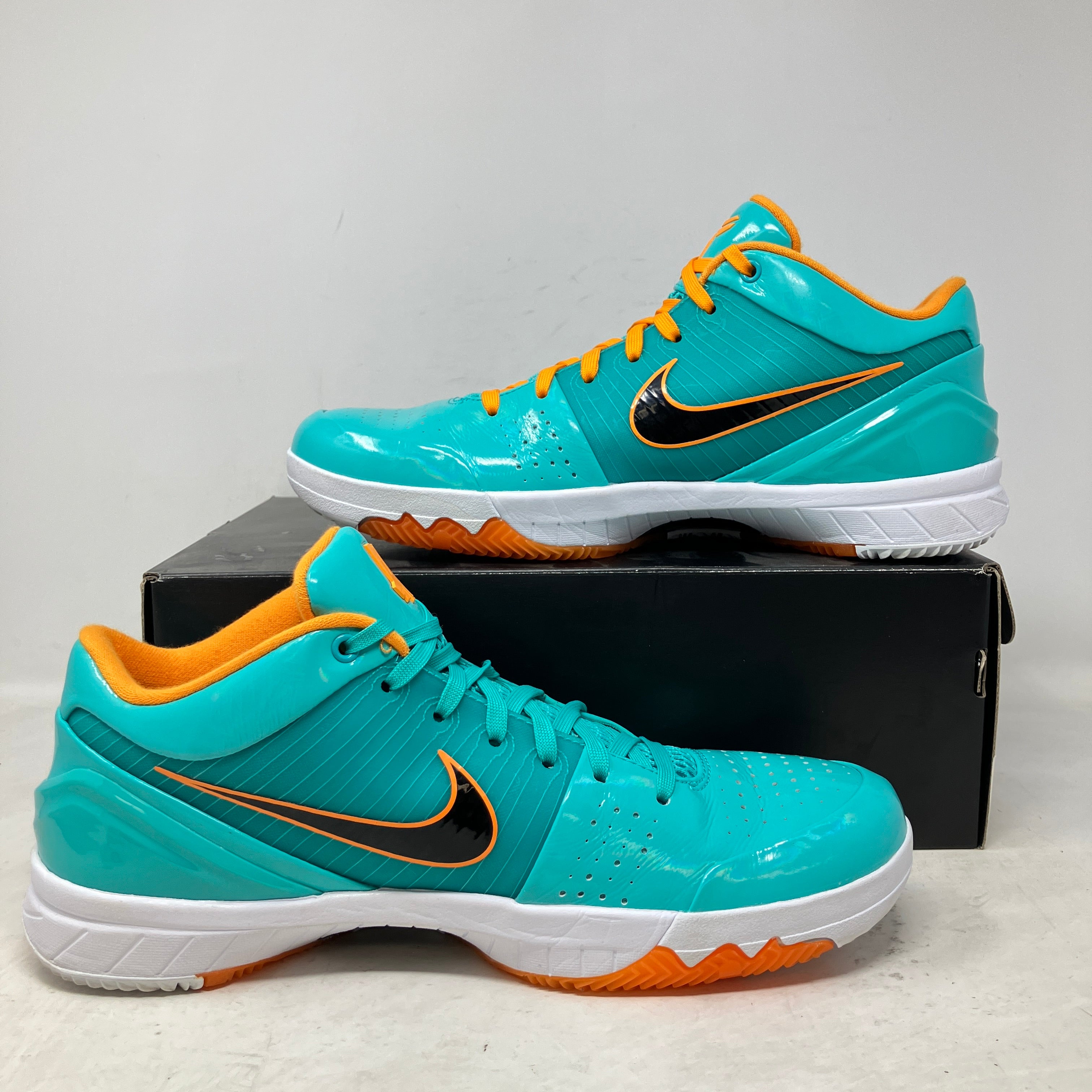 Nike Kobe 4 Protro Undefeated San Antonio Spurs