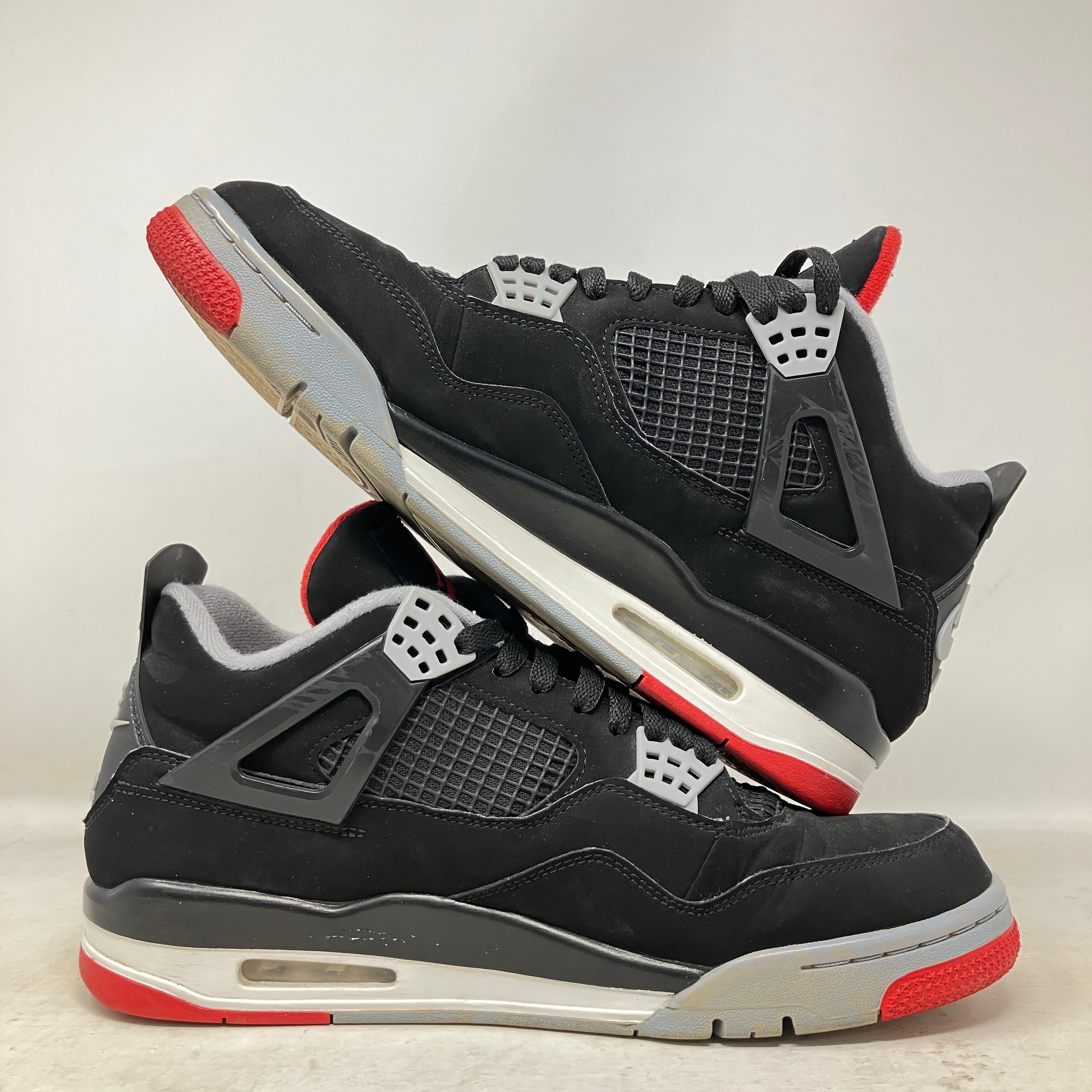 Jordan 4 Retro Bred (2019)