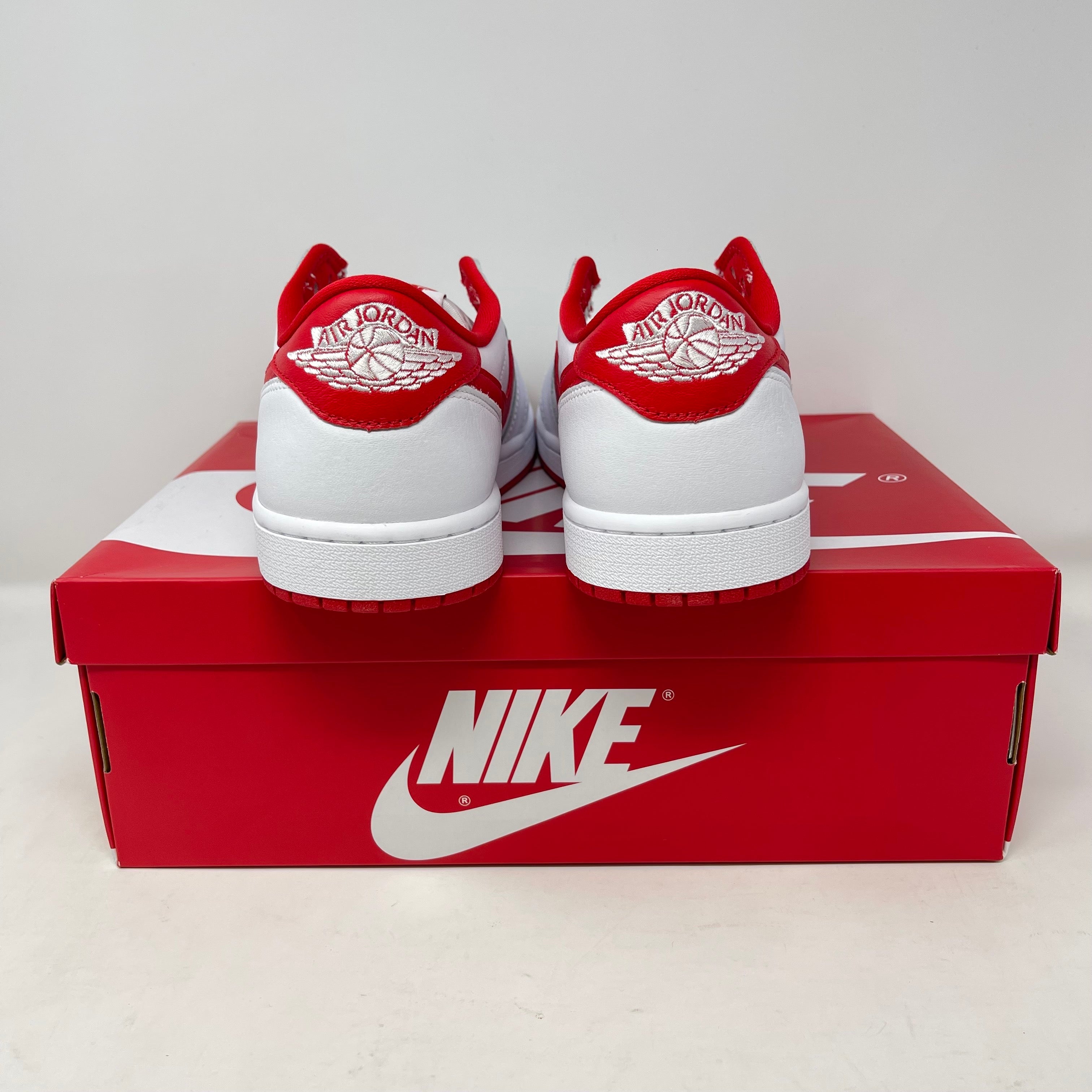 Jordan 1 Retro Low OG University Red