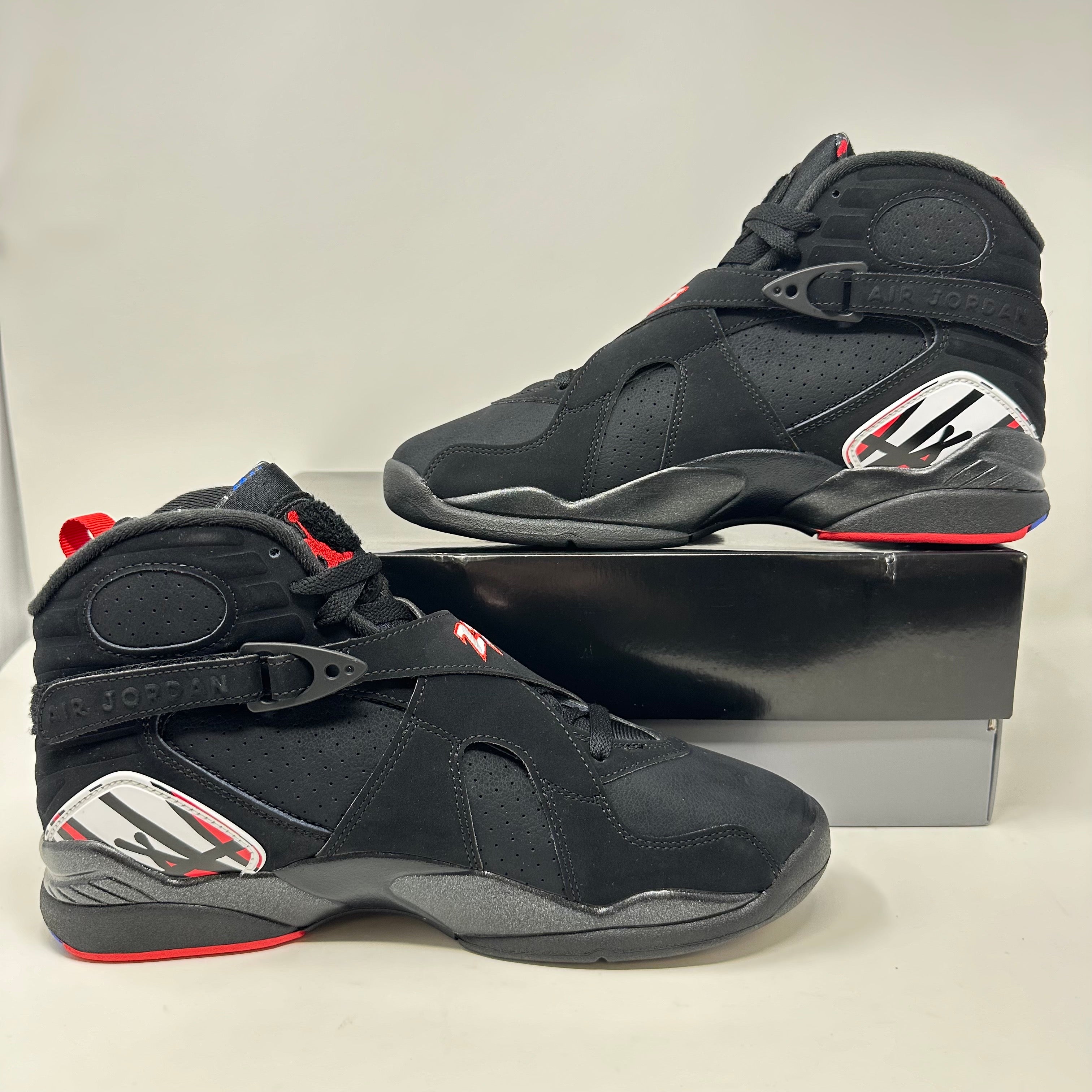 Jordan 8 Retro Playoffs (2023)